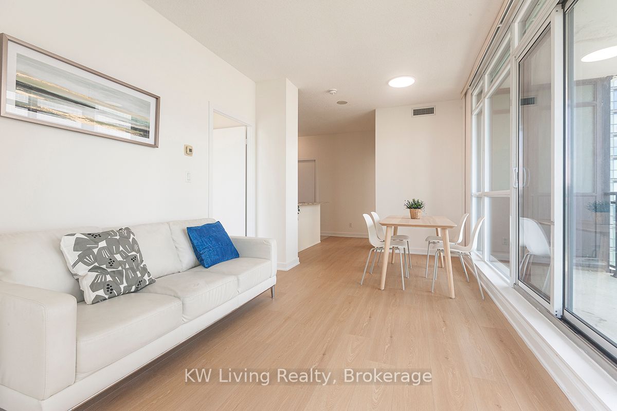 4065 Brickstone Mews 1502 Property Photo 10