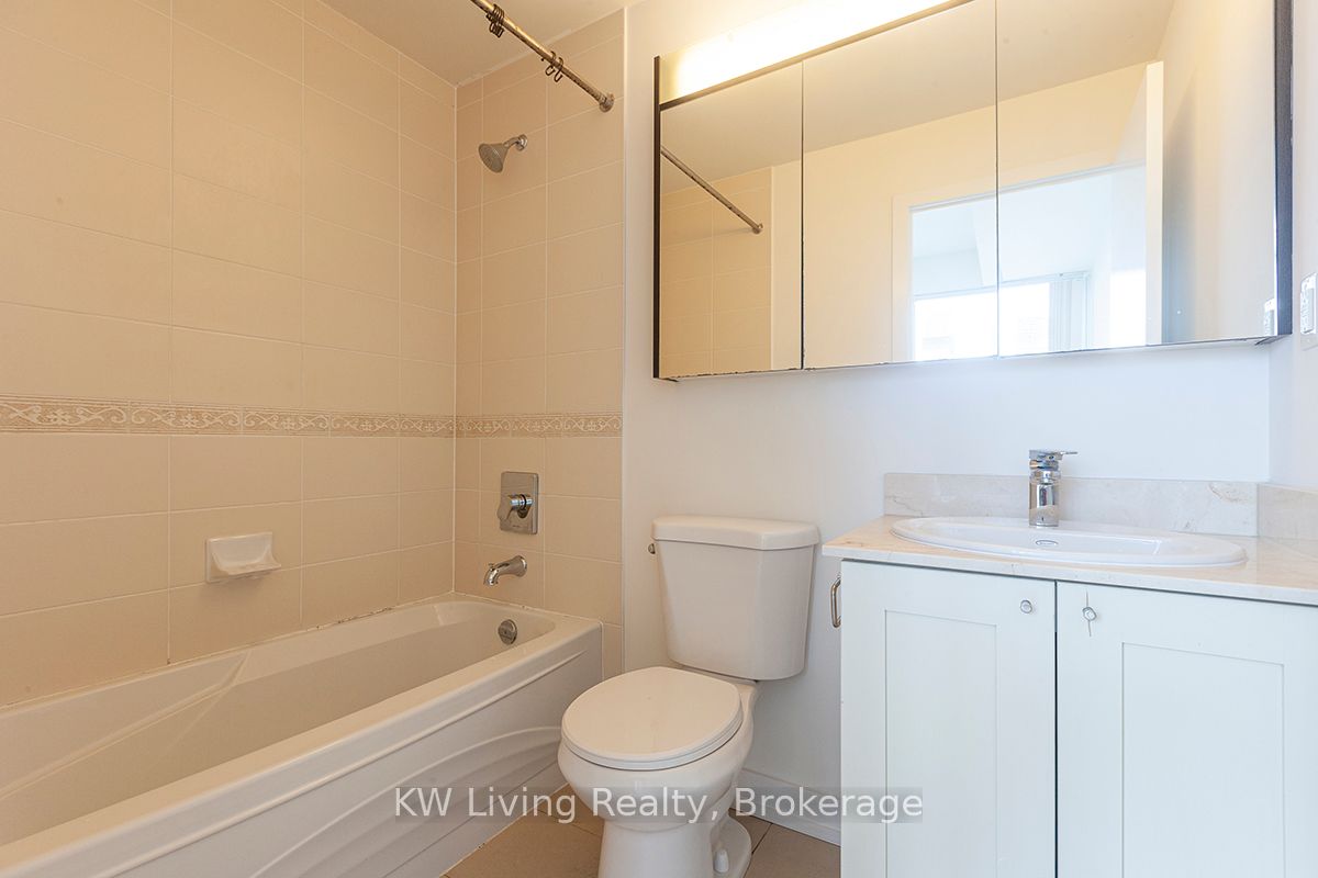 4065 Brickstone Mews 1502 Property Photo 17