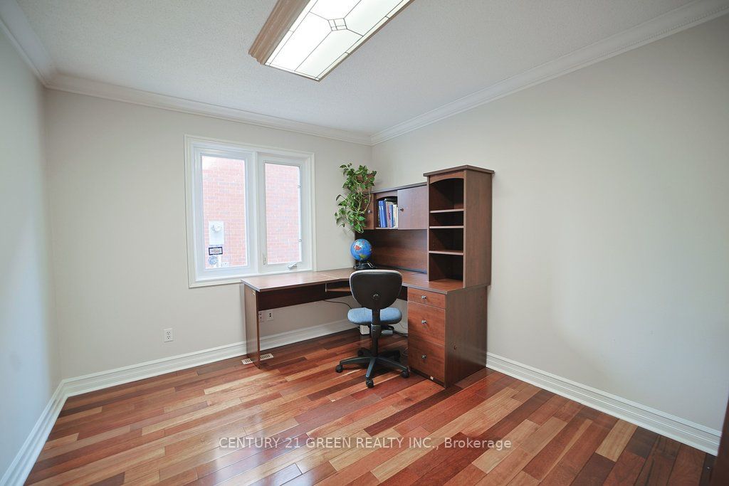 4635 Beaufort Terrace Property Photo 10