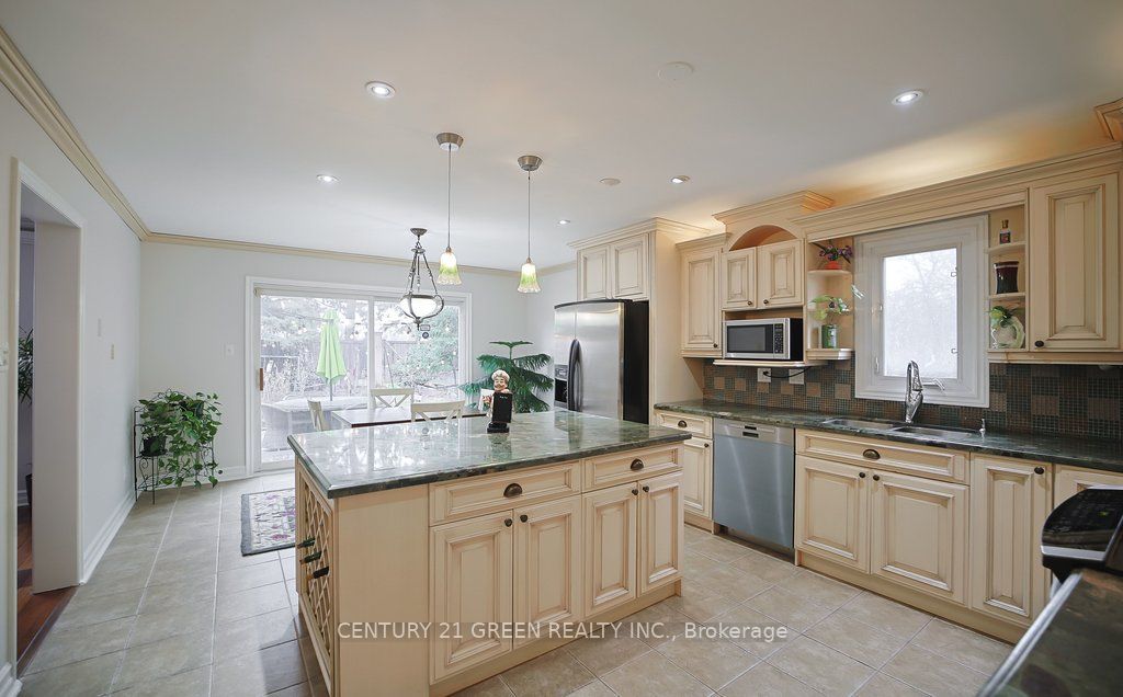 4635 Beaufort Terrace Property Photo 15
