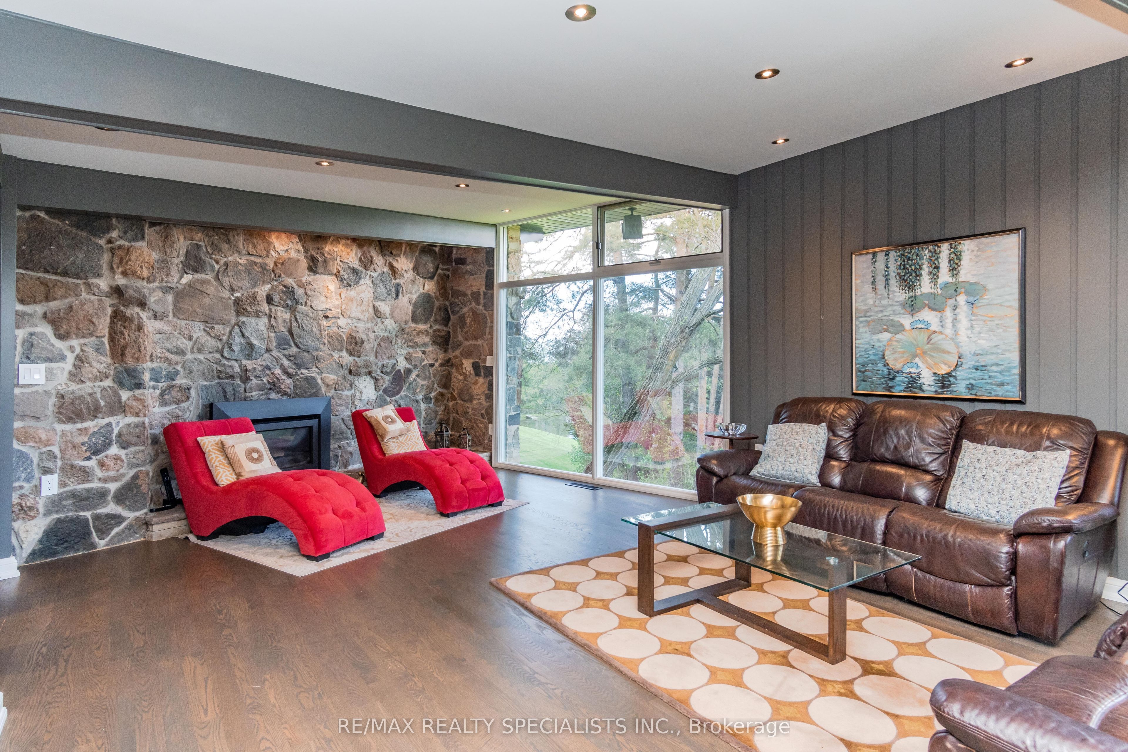 16167 Mclaughlin Road Property Photo 13