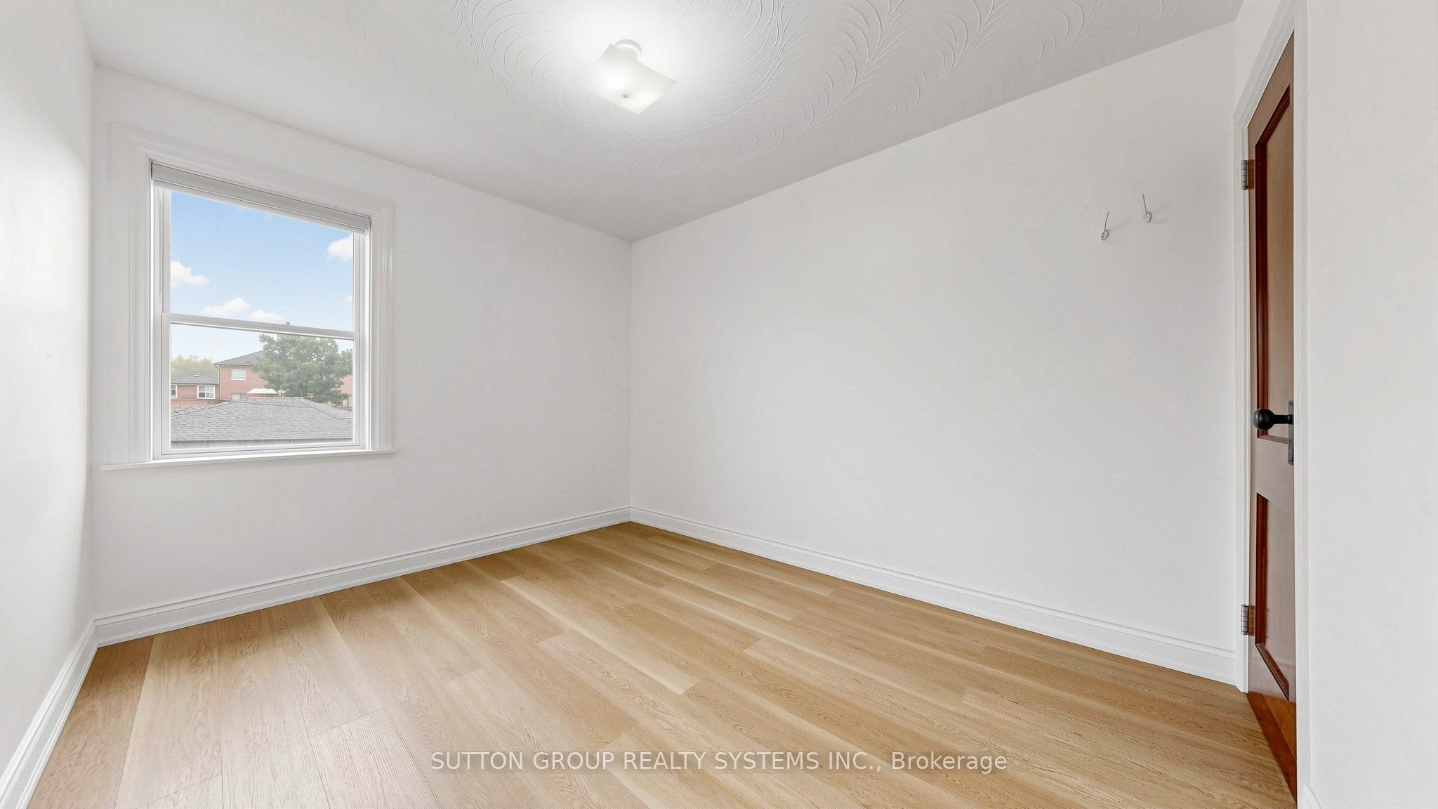 683 Old Weston Road Property Photo 11