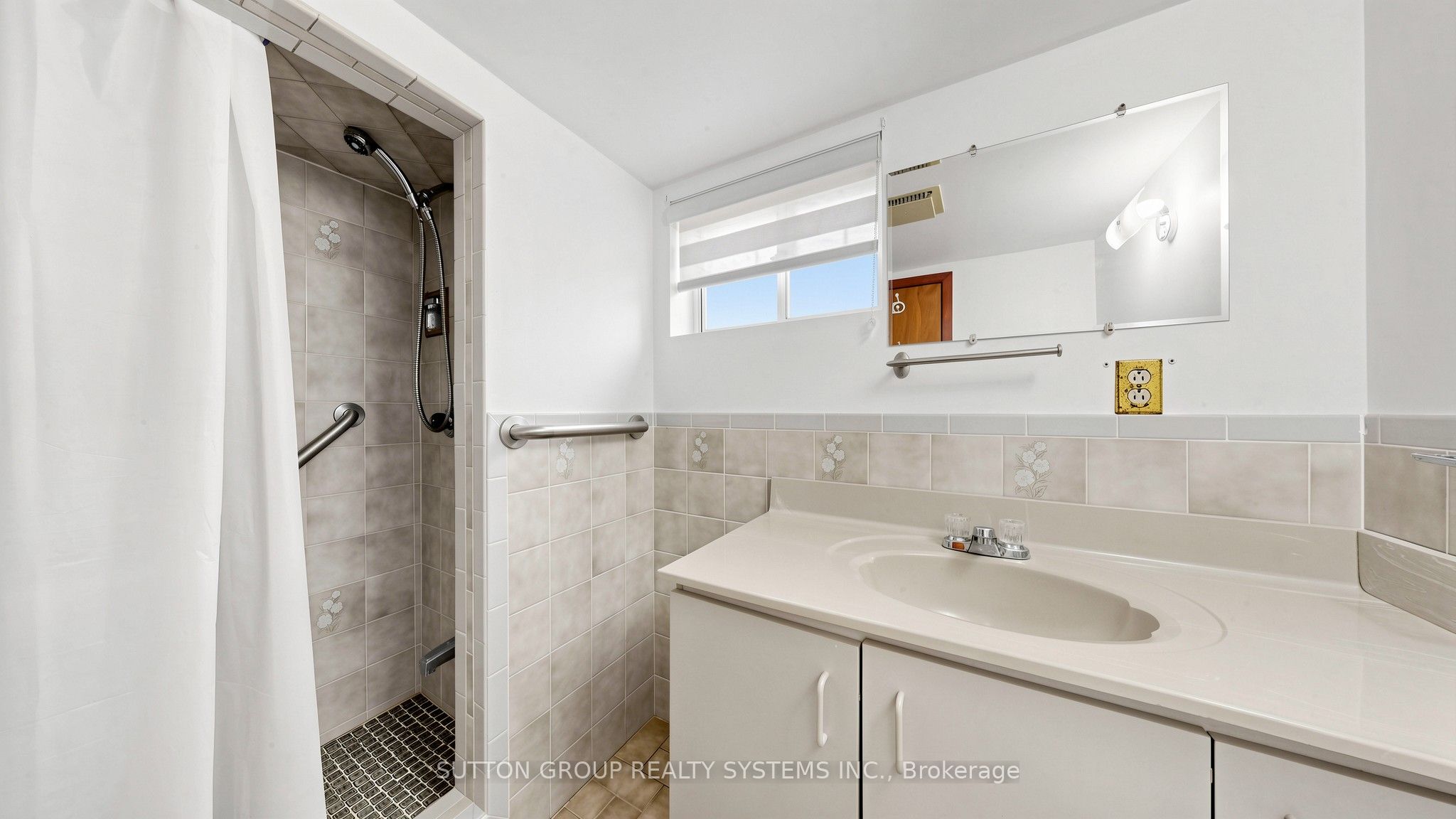 683 Old Weston Road Property Photo 19