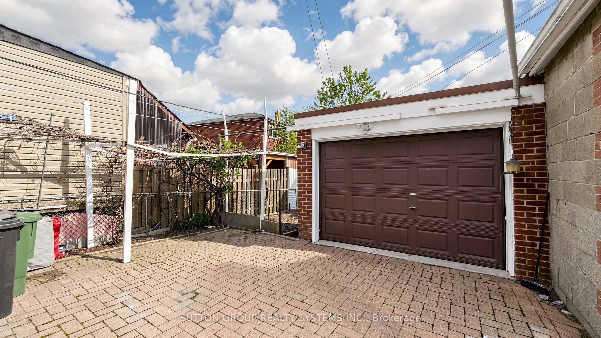 683 Old Weston Road Property Photo 23