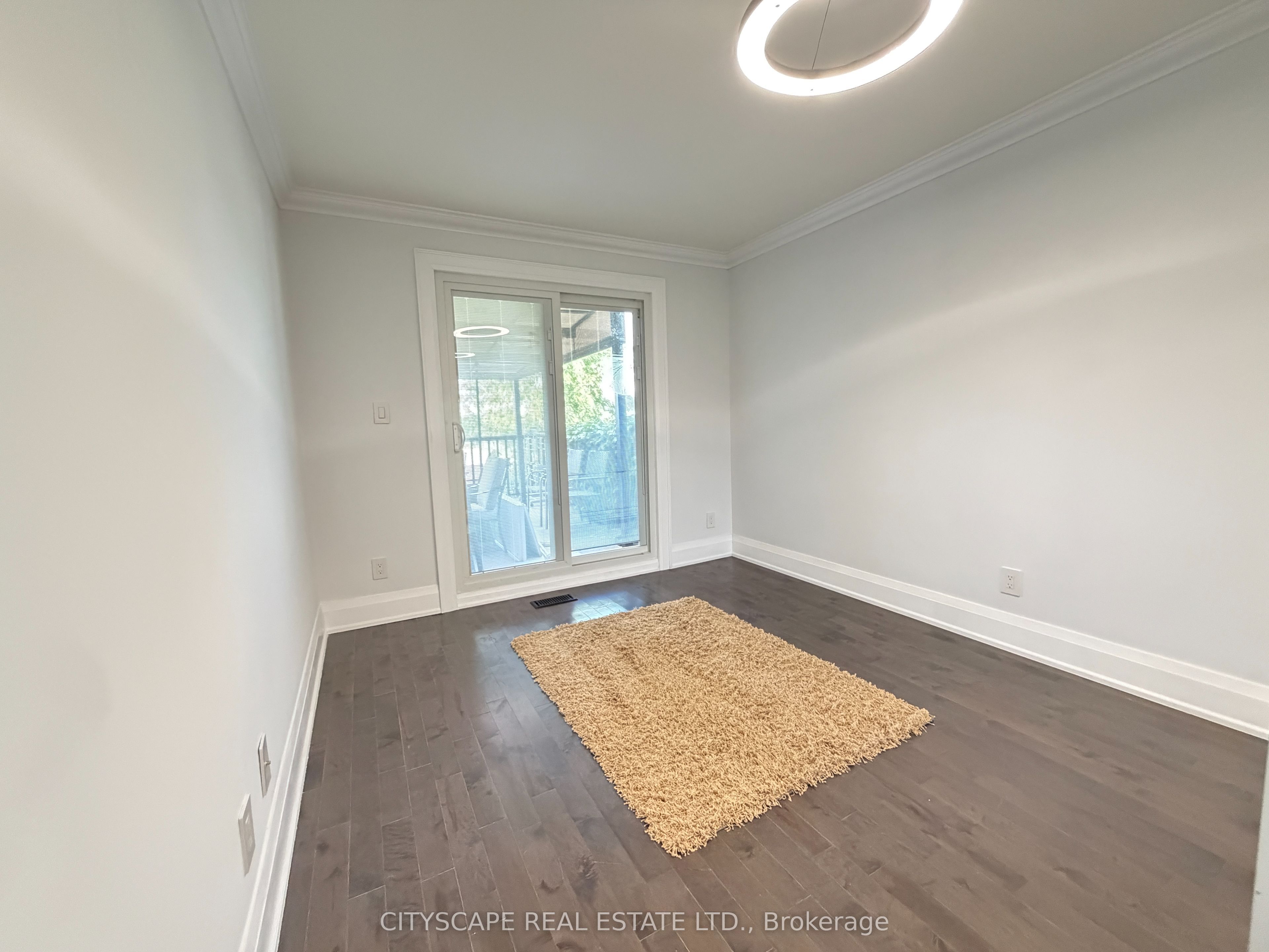 135 Bonham Boulevard Upper Property Photo 26