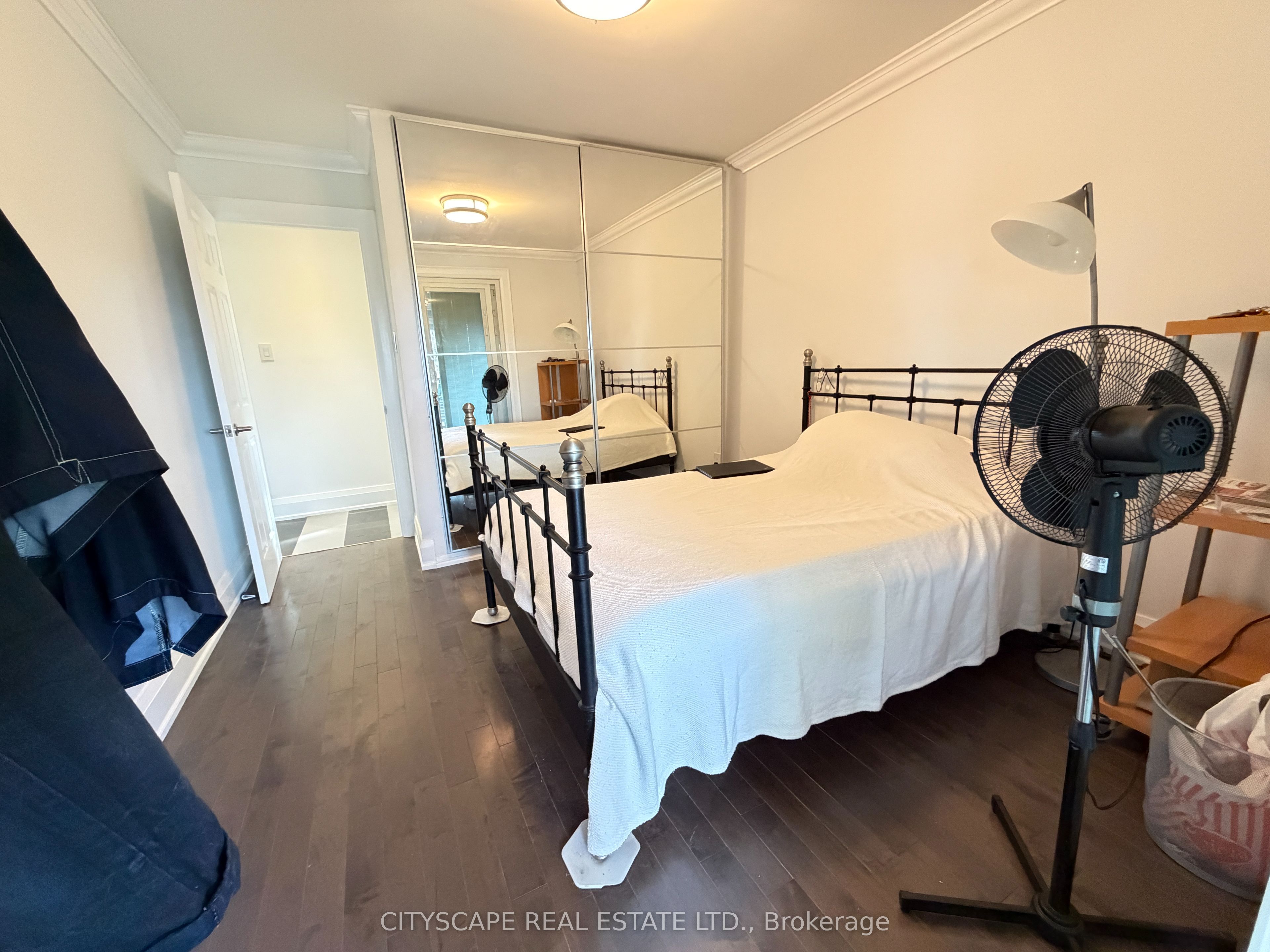 135 Bonham Boulevard Upper Property Photo 34