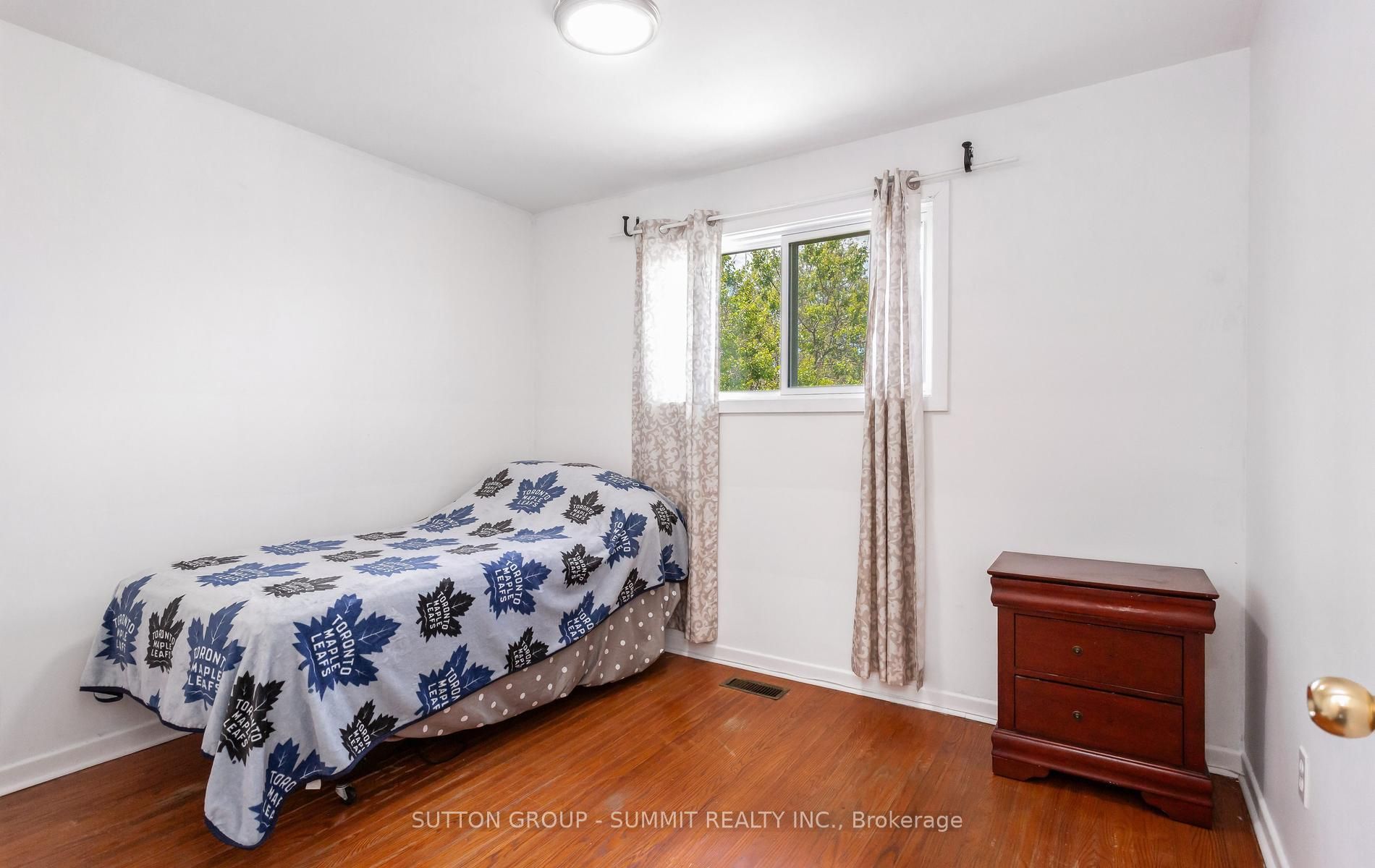 109 Elnathan Crescent Property Photo 25