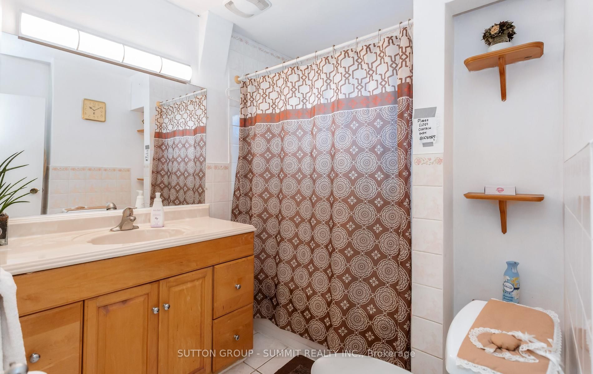 109 Elnathan Crescent Property Photo 27