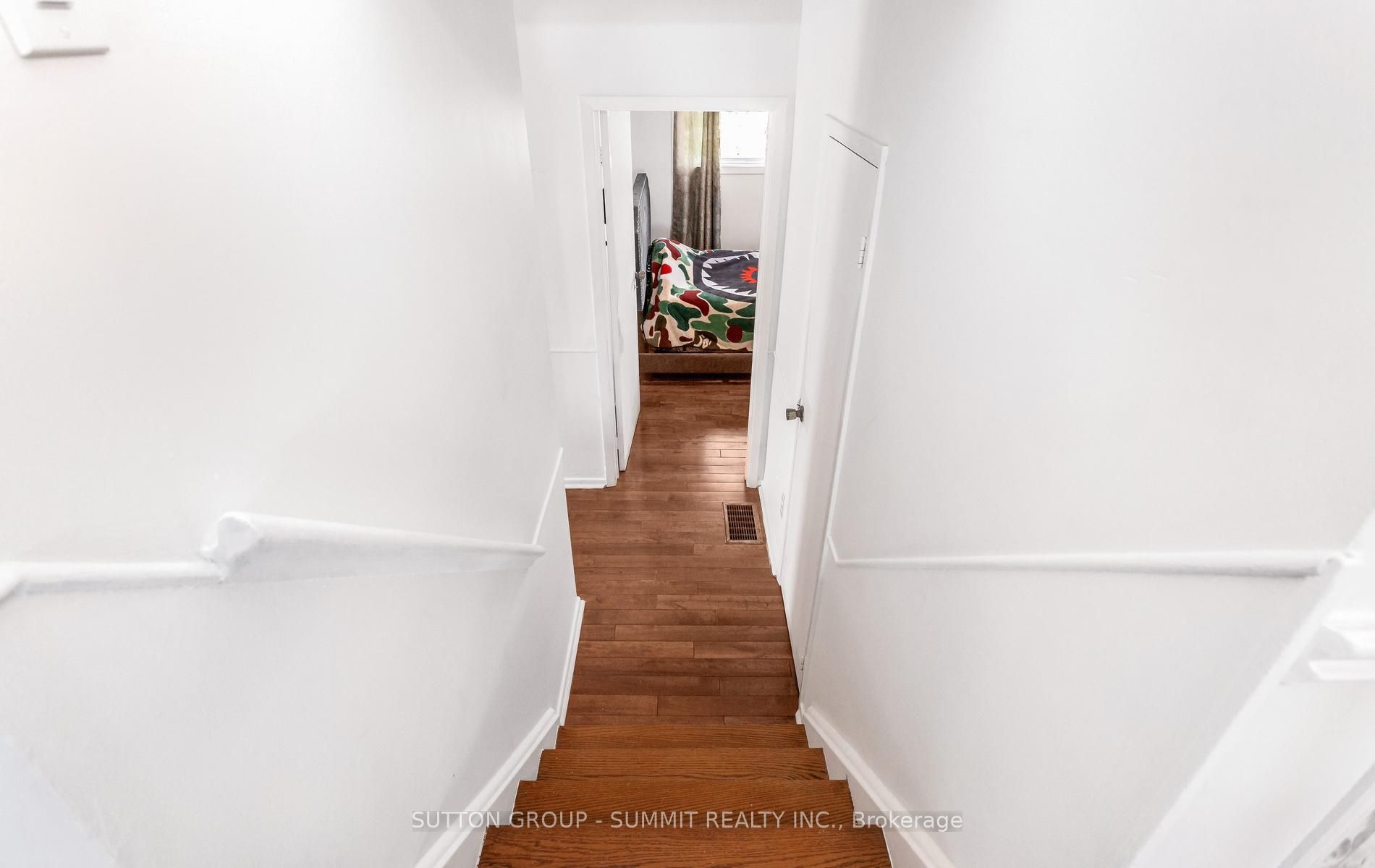 109 Elnathan Crescent Property Photo 28