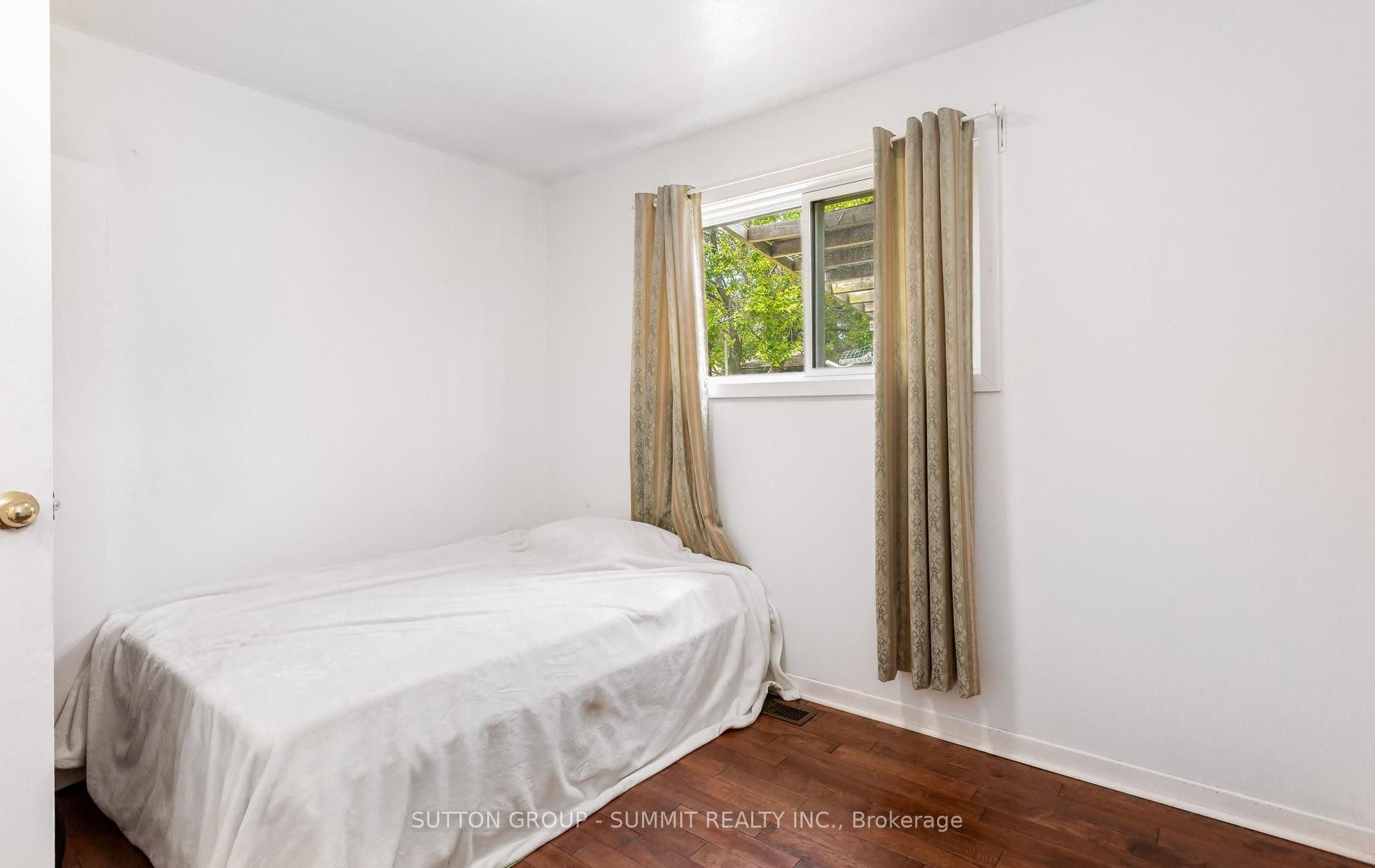 109 Elnathan Crescent Property Photo 31