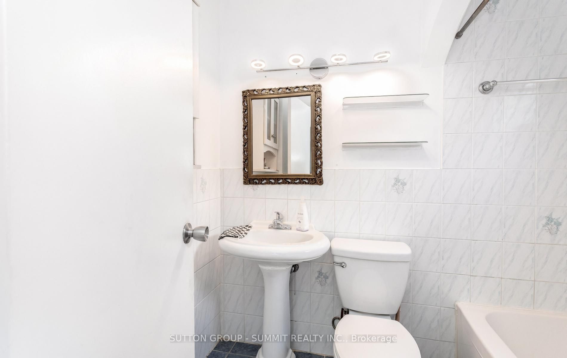 109 Elnathan Crescent Property Photo 35