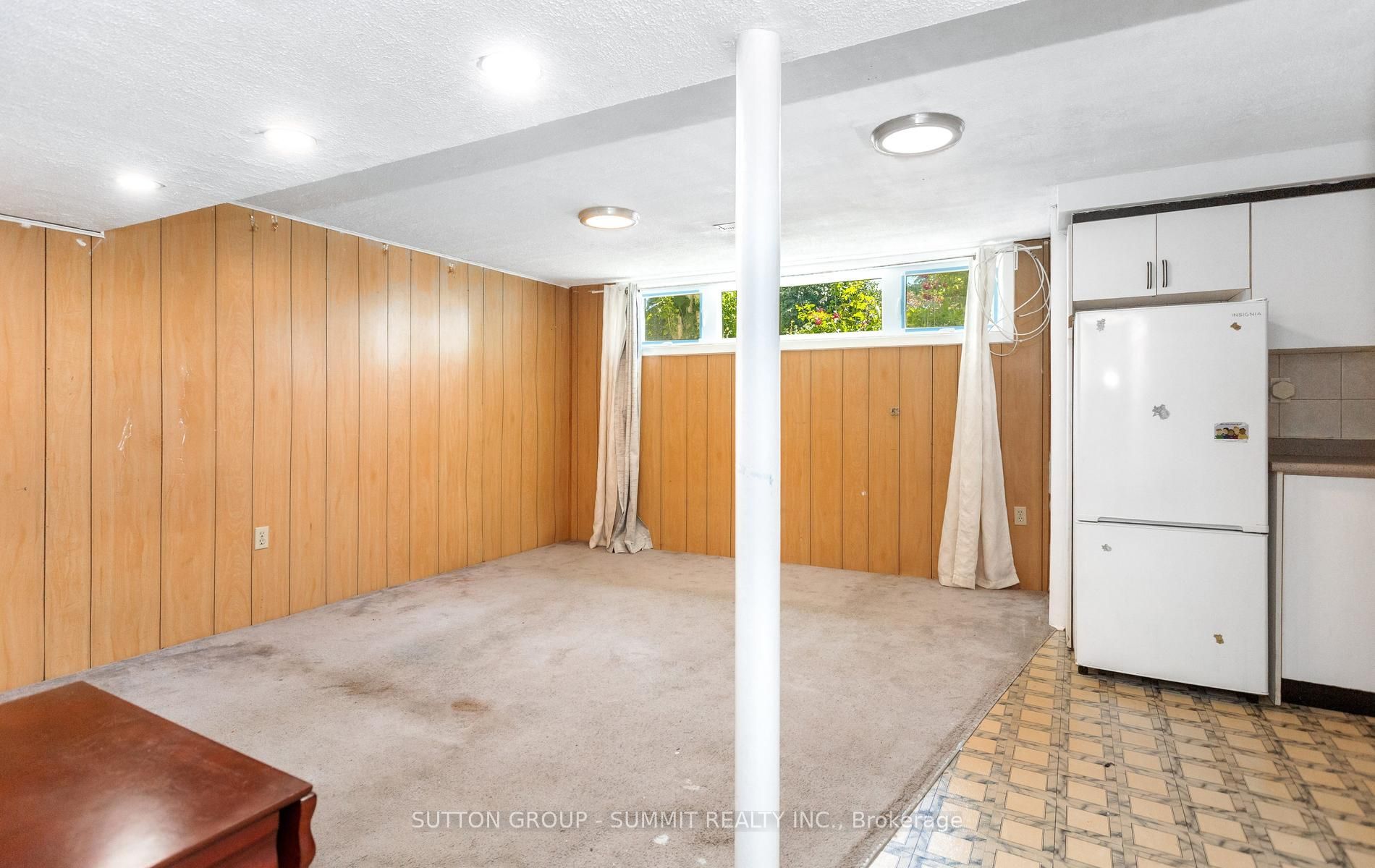 109 Elnathan Crescent Property Photo 38
