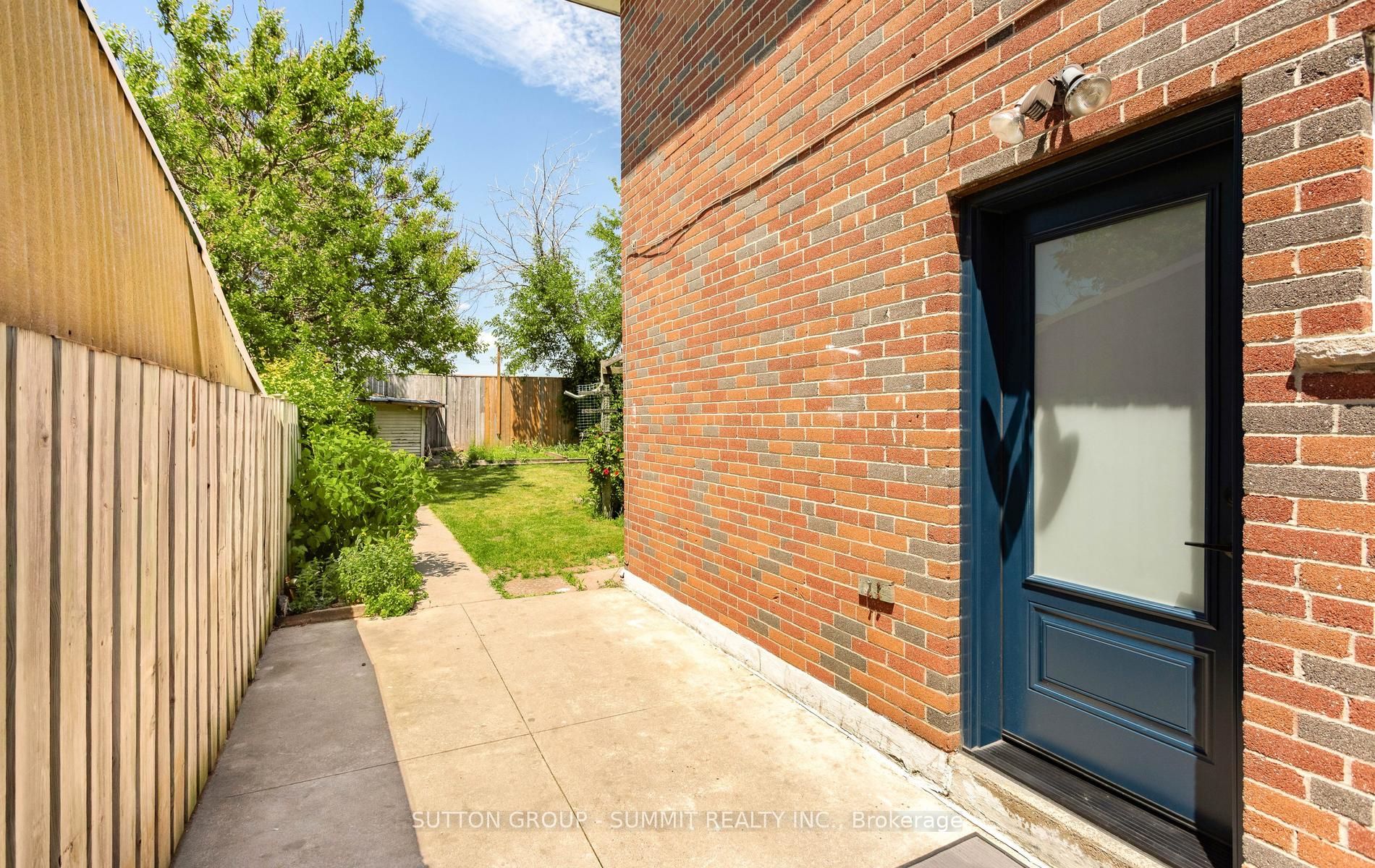 109 Elnathan Crescent Property Photo 46