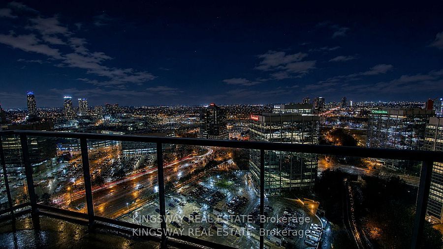 80 Absolute Avenue 2709 Property Photo 7
