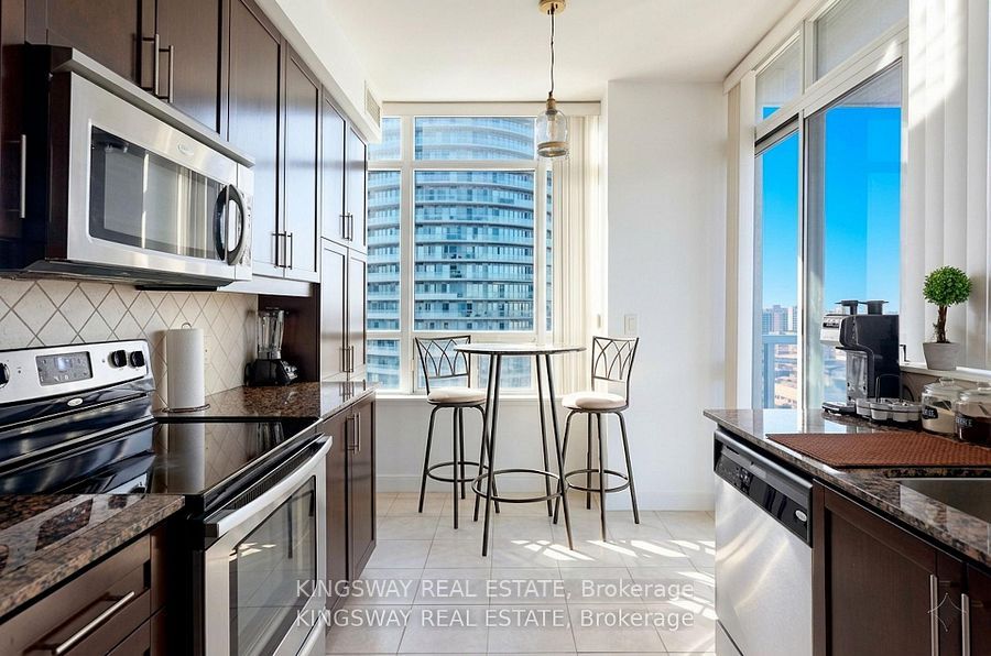 80 Absolute Avenue 2709 Property Photo 16