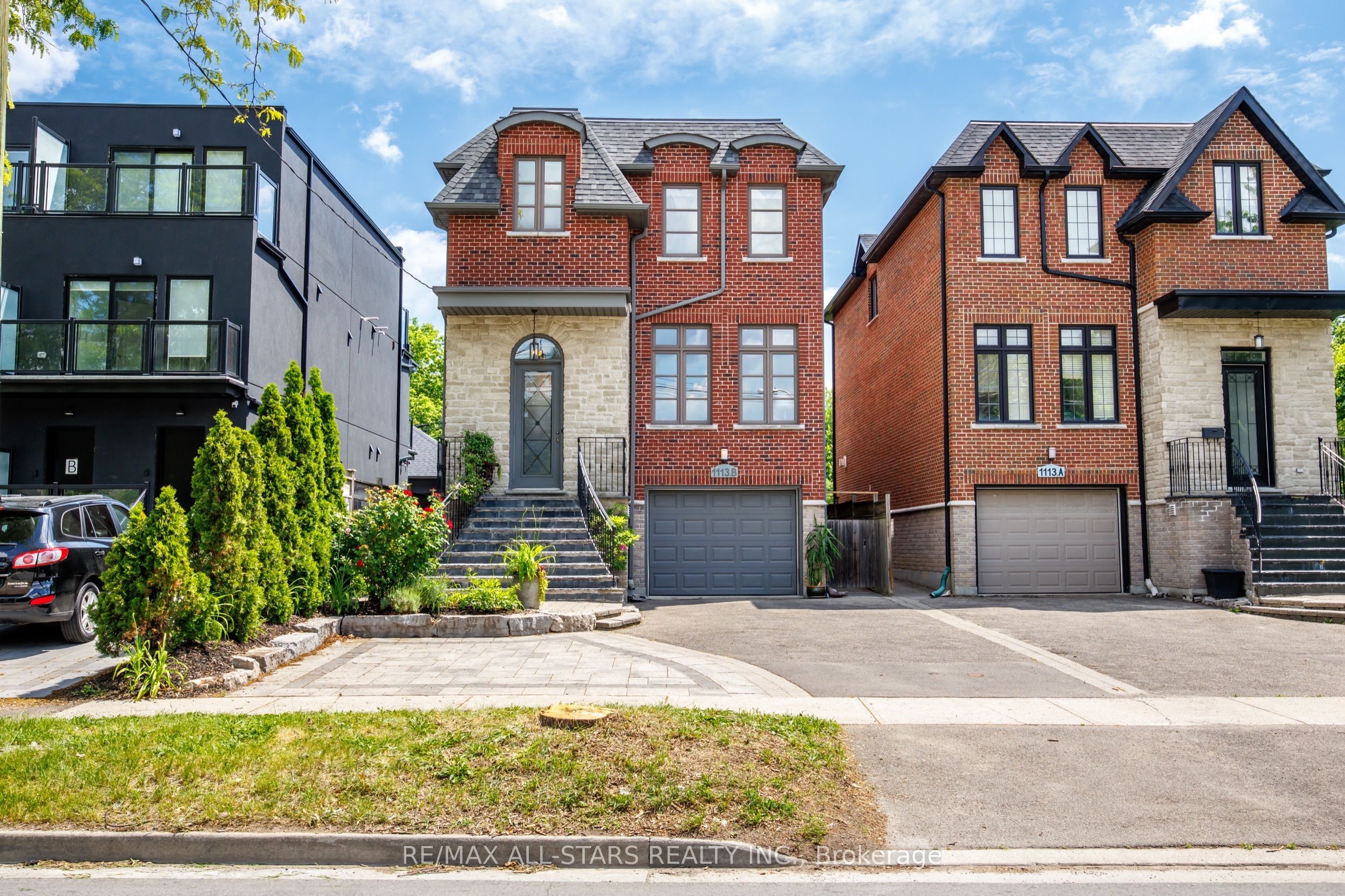 1113B Islington Avenue