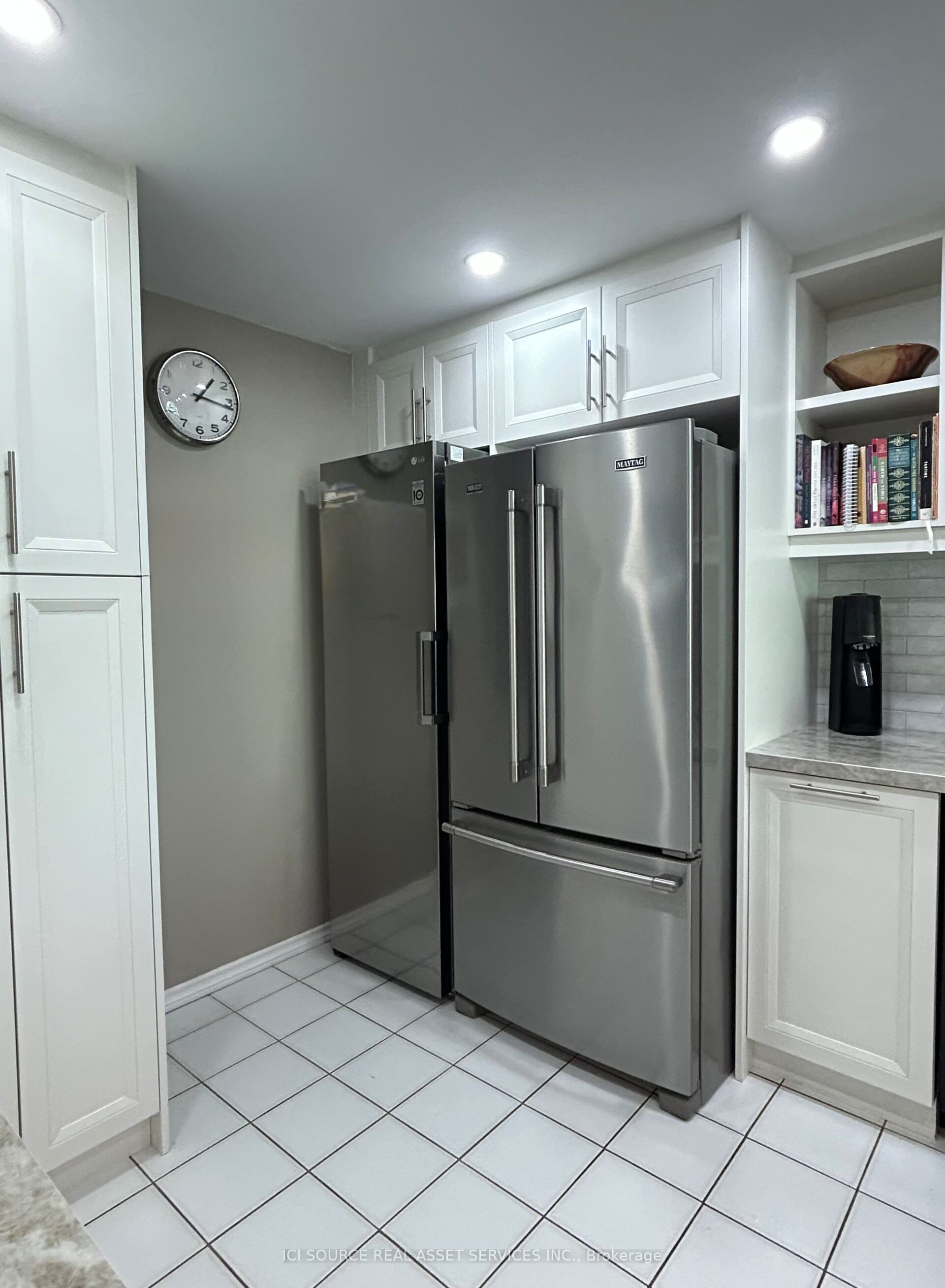 1271 Walden Circle 206 Property Photo 7