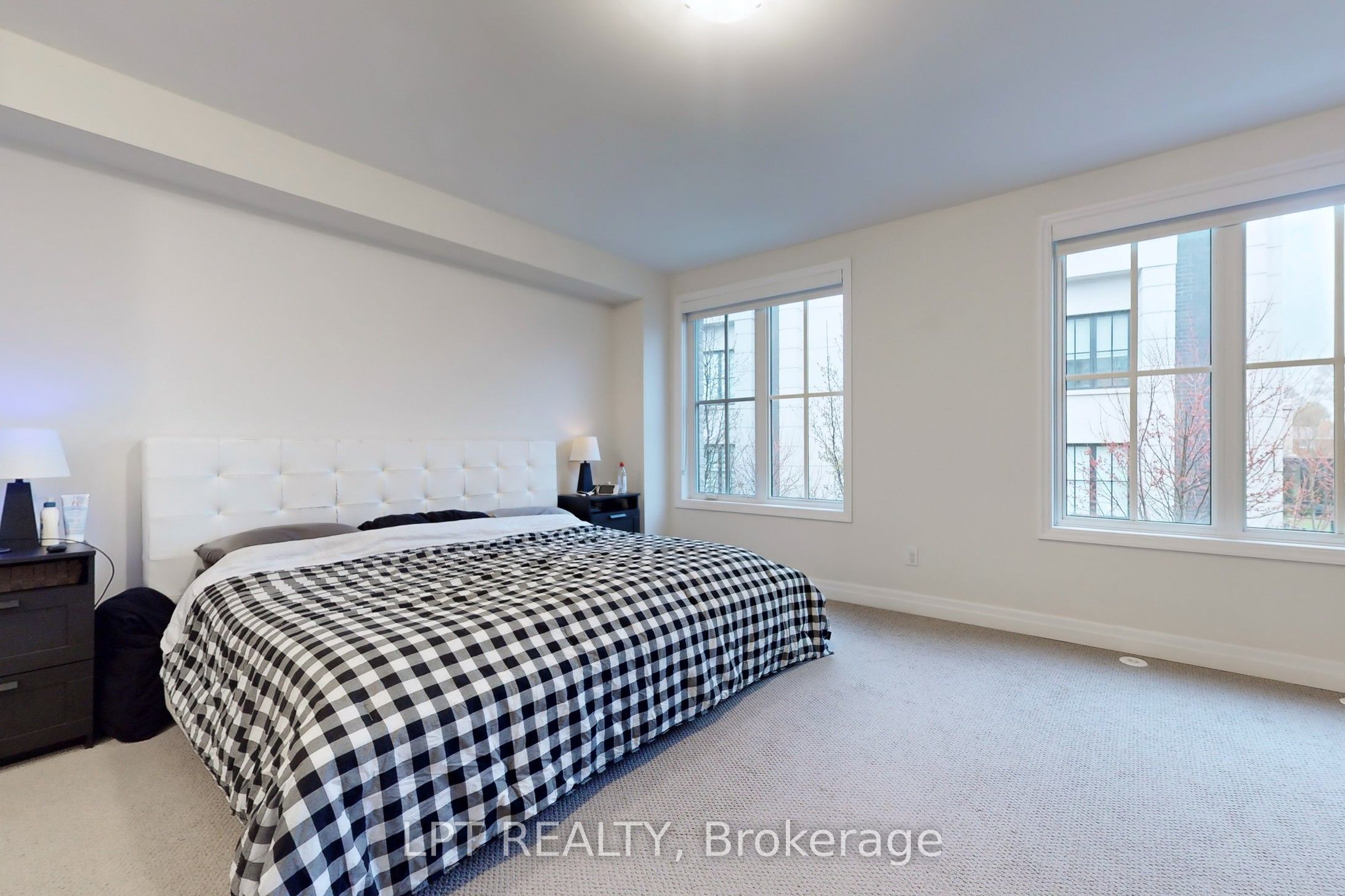 1180 Cawthra Road 110 Property Photo 23