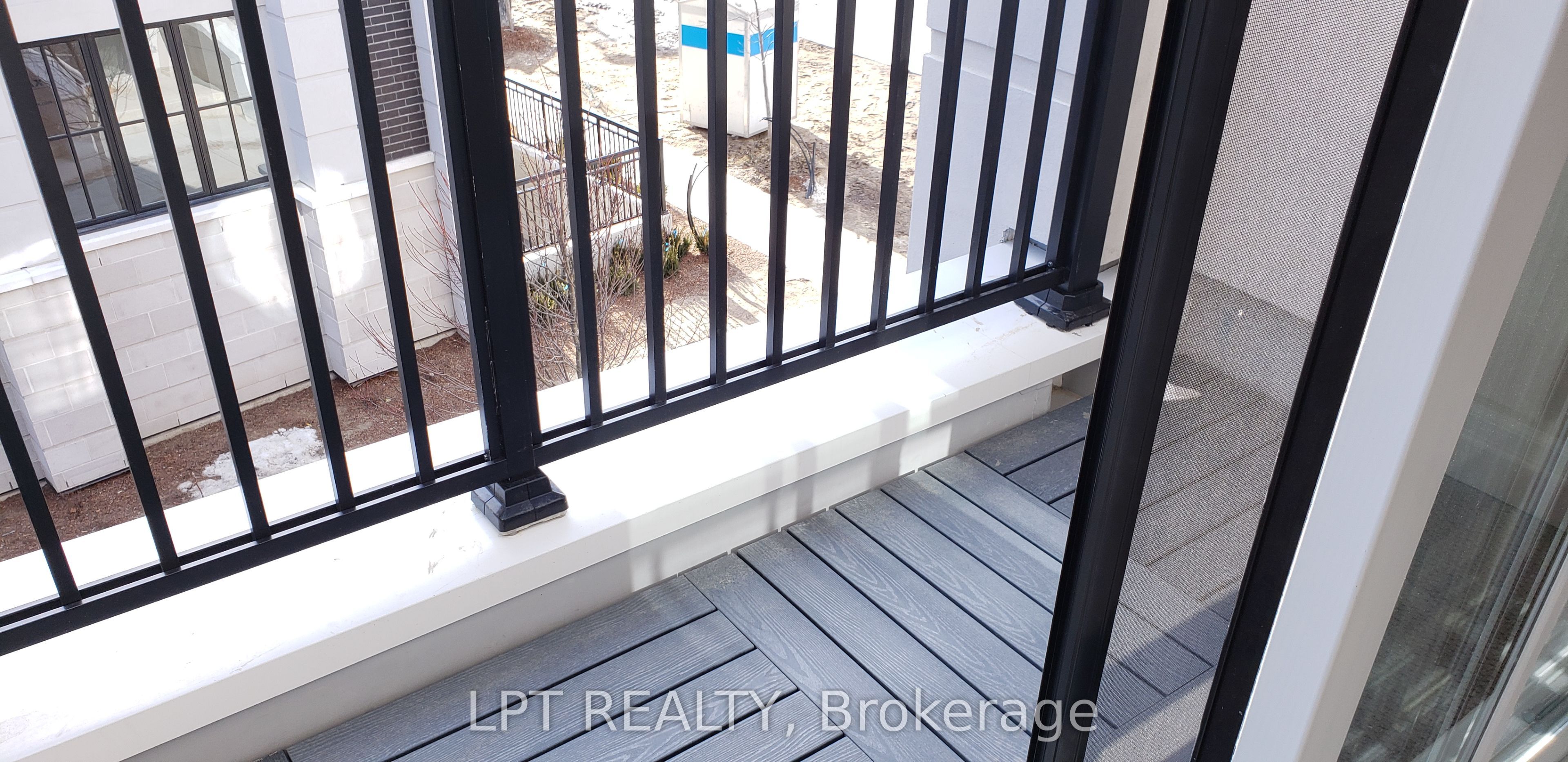 1180 Cawthra Road 110 Property Photo 29