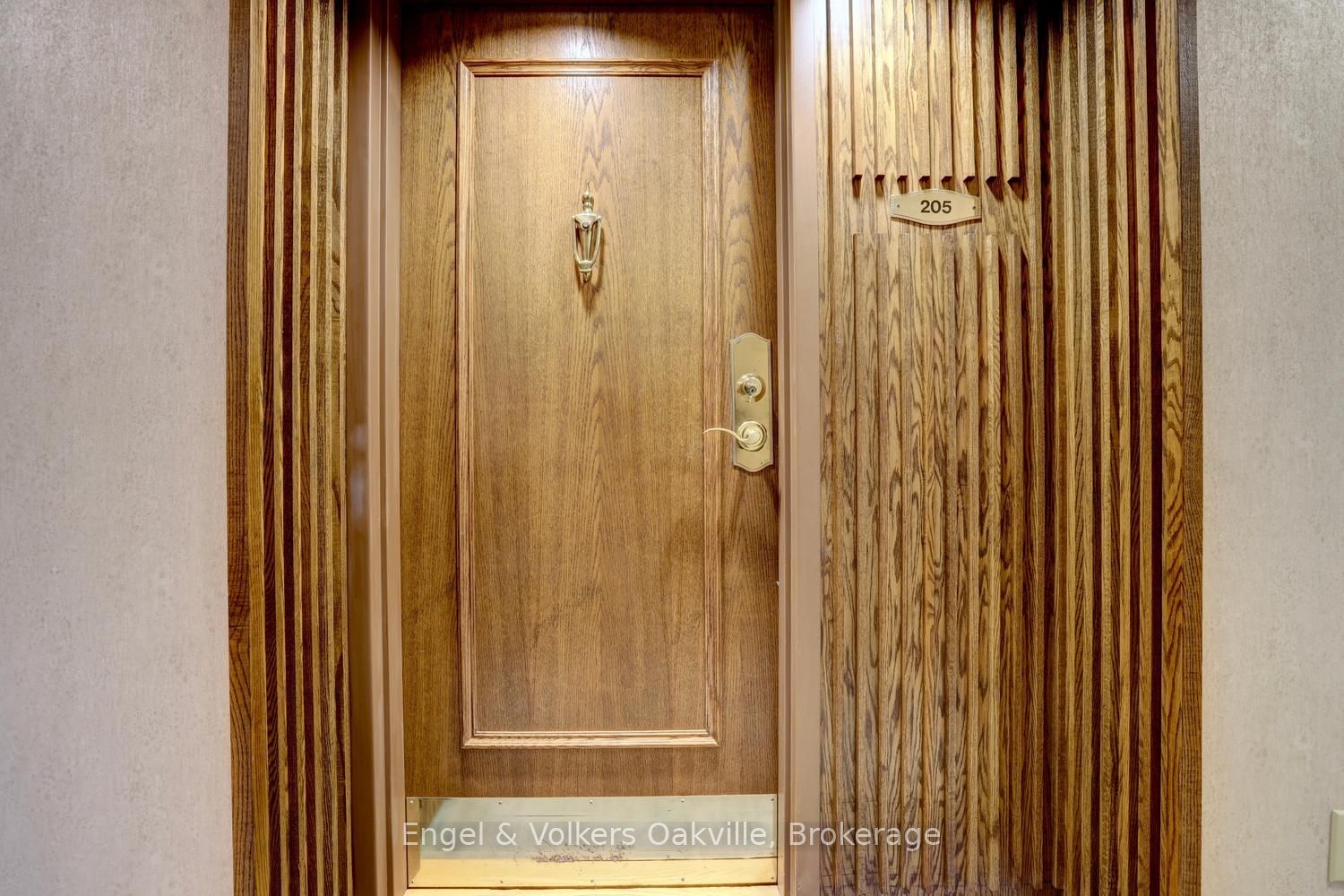 2180 Marine Drive 205 Property Photo 6