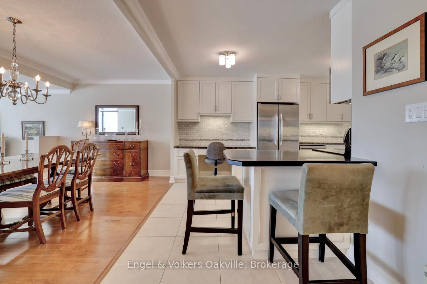 2180 Marine Drive 205 Property Photo 10