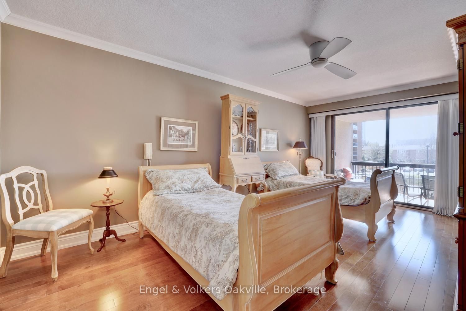 2180 Marine Drive 205 Property Photo 22