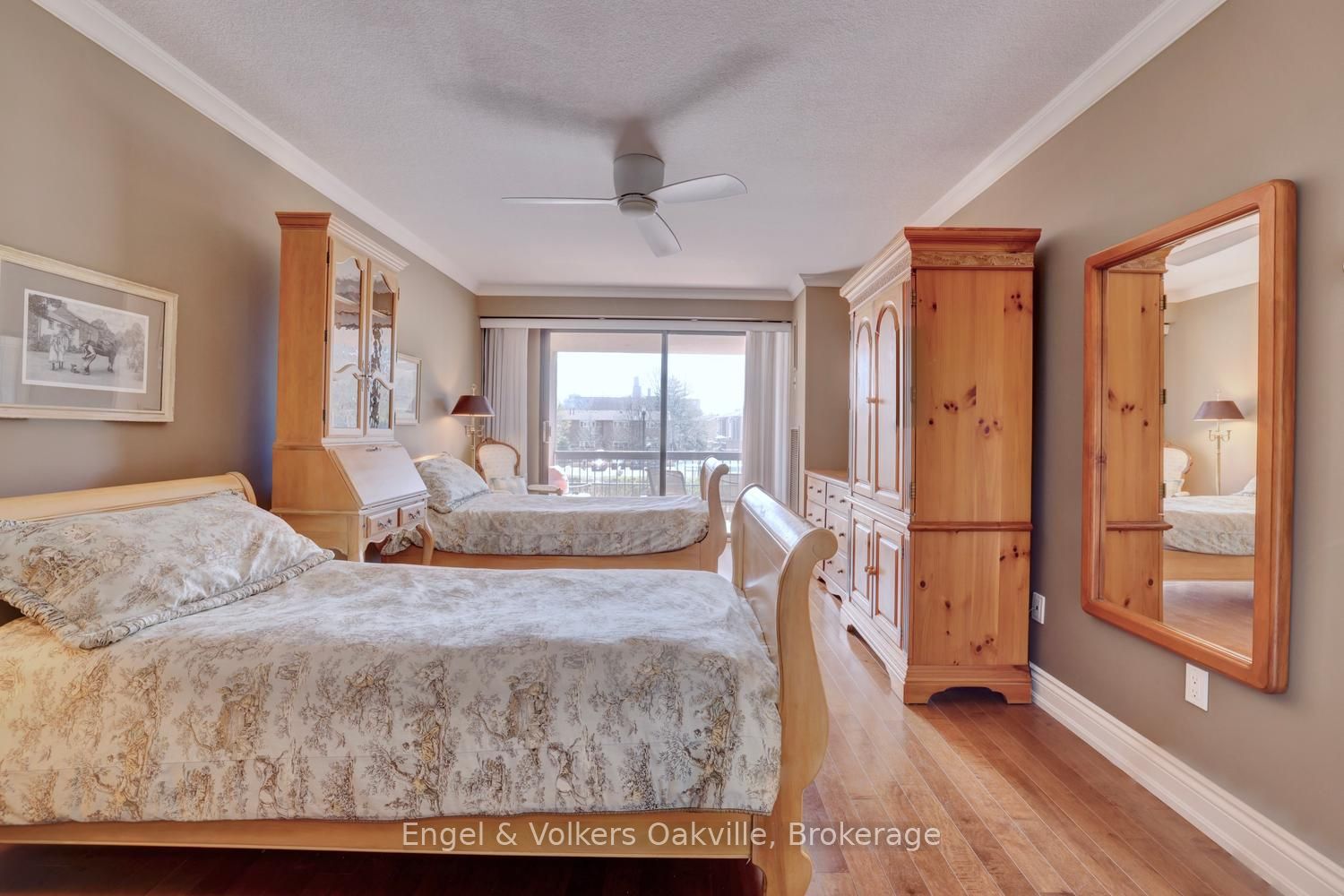 2180 Marine Drive 205 Property Photo 23