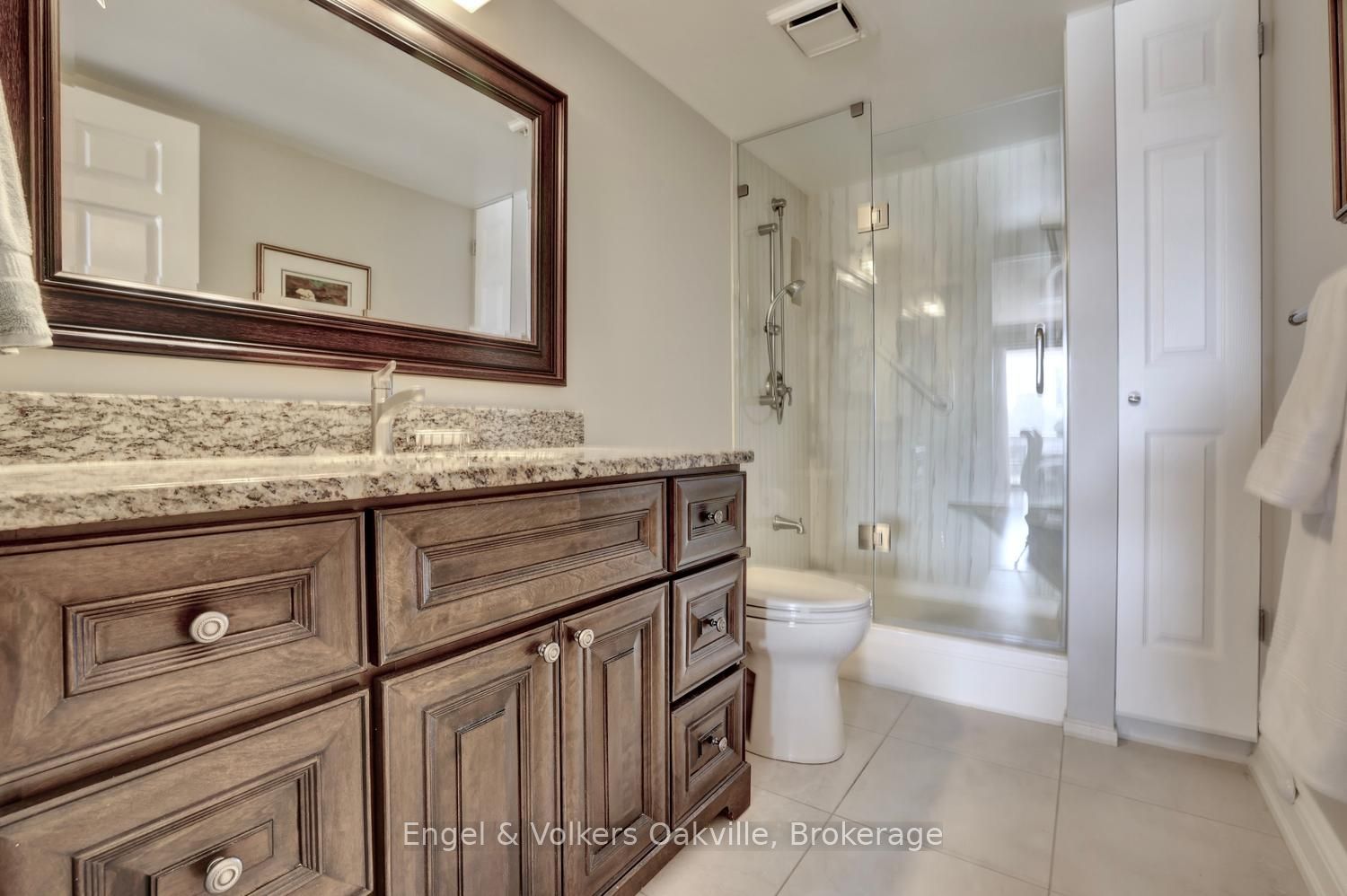 2180 Marine Drive 205 Property Photo 26