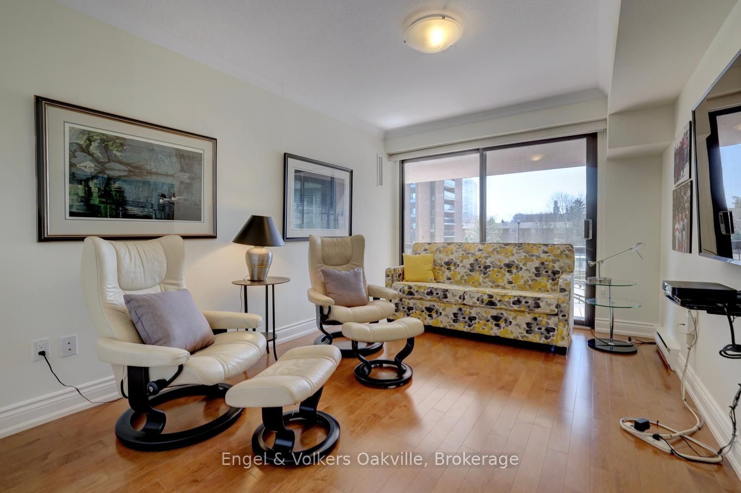 2180 Marine Drive 205 Property Photo 27