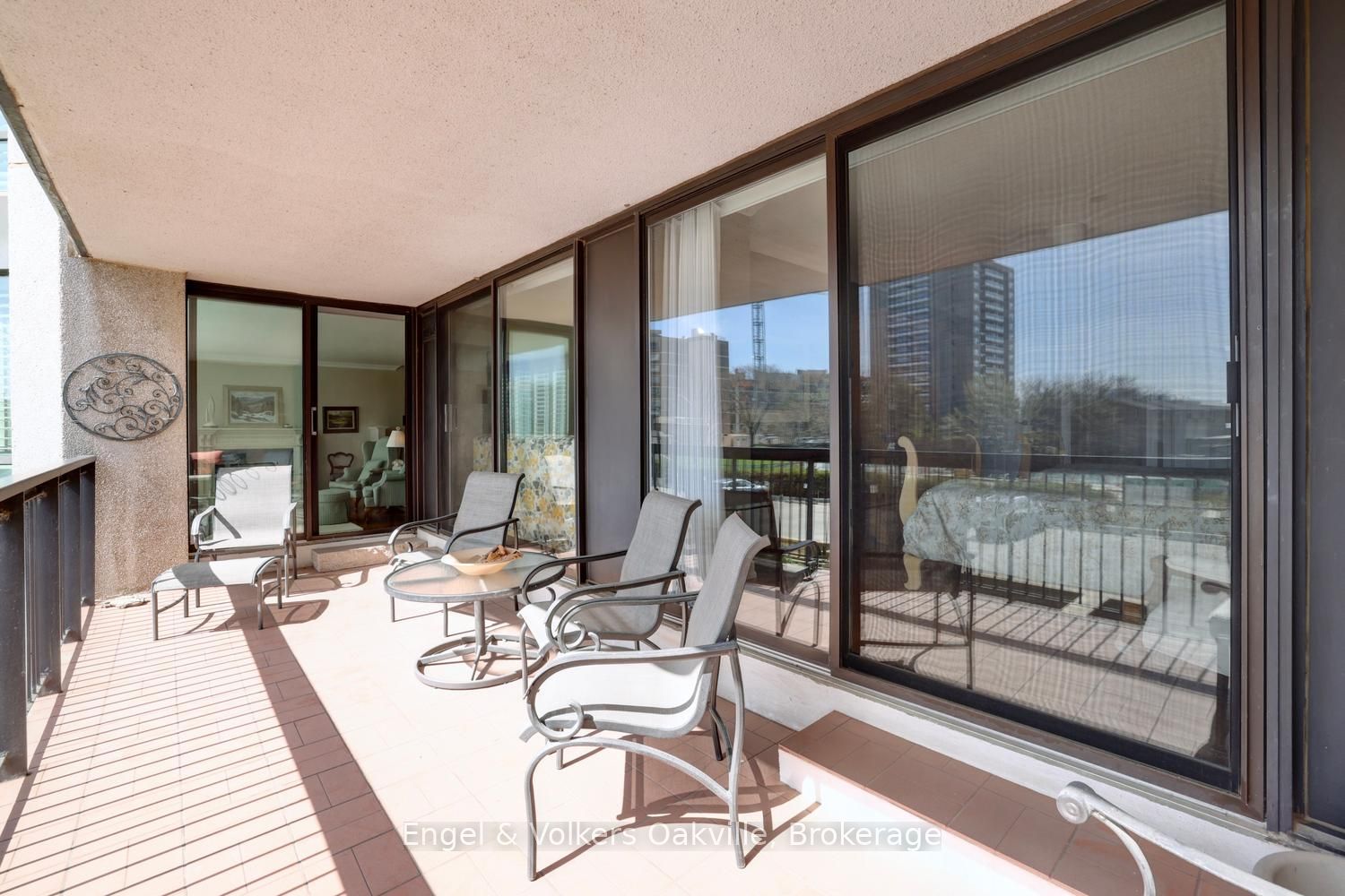 2180 Marine Drive 205 Property Photo 32