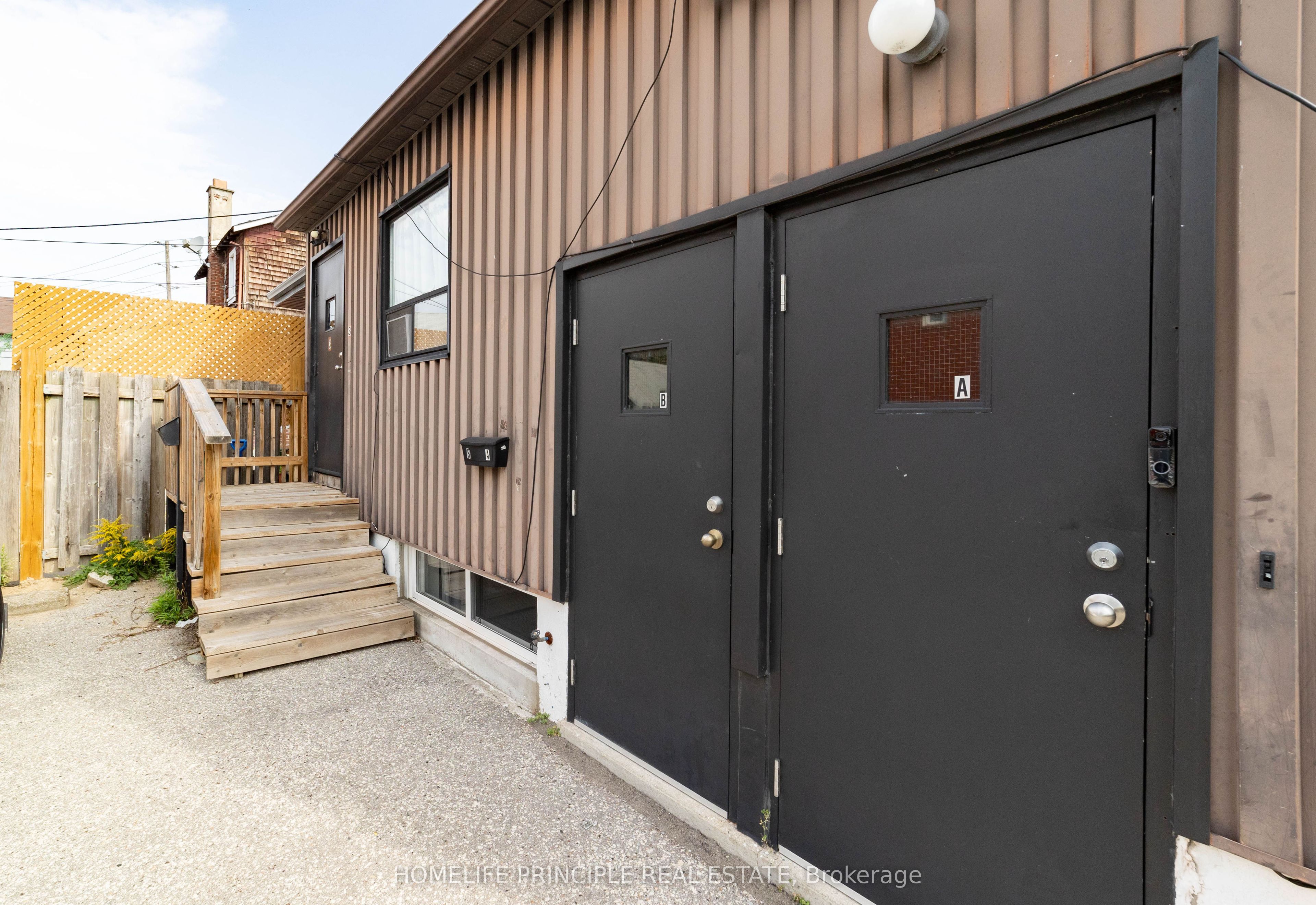 1608 Weston Road Property Photo 6