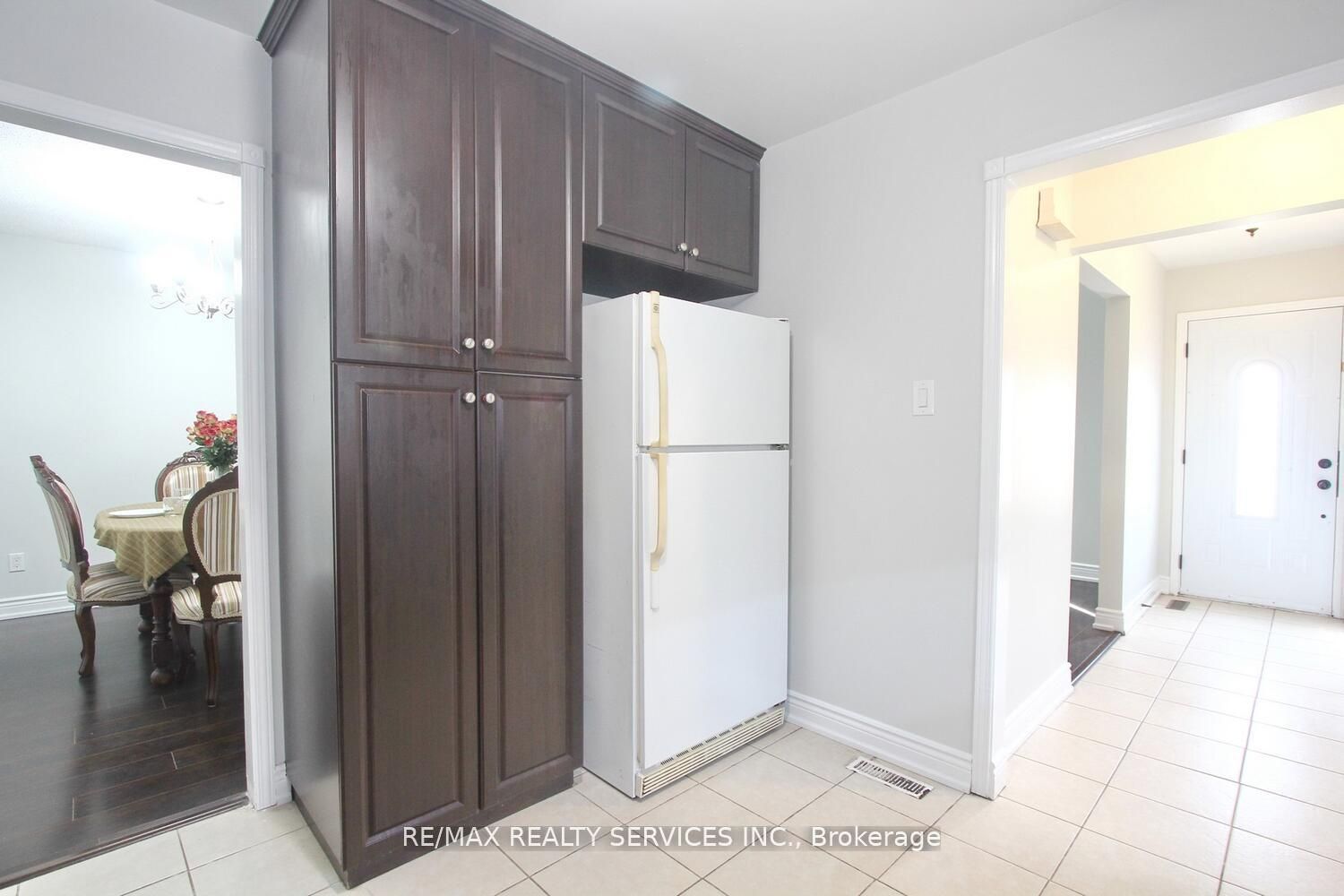 185 Earnscliffe Circle Property Photo 19