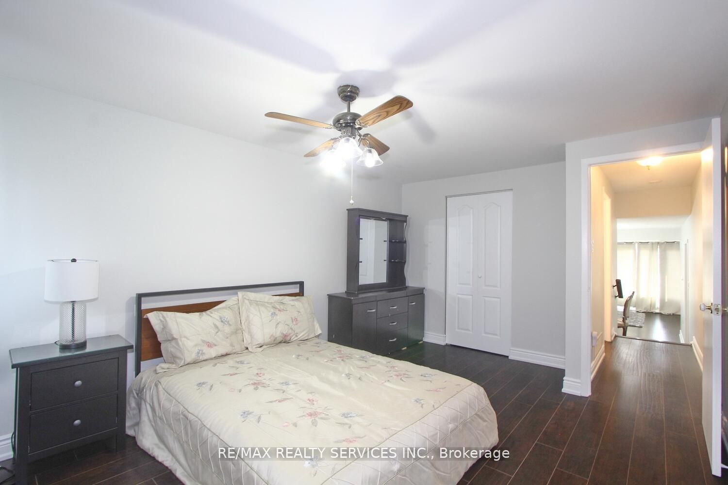 185 Earnscliffe Circle Property Photo 35