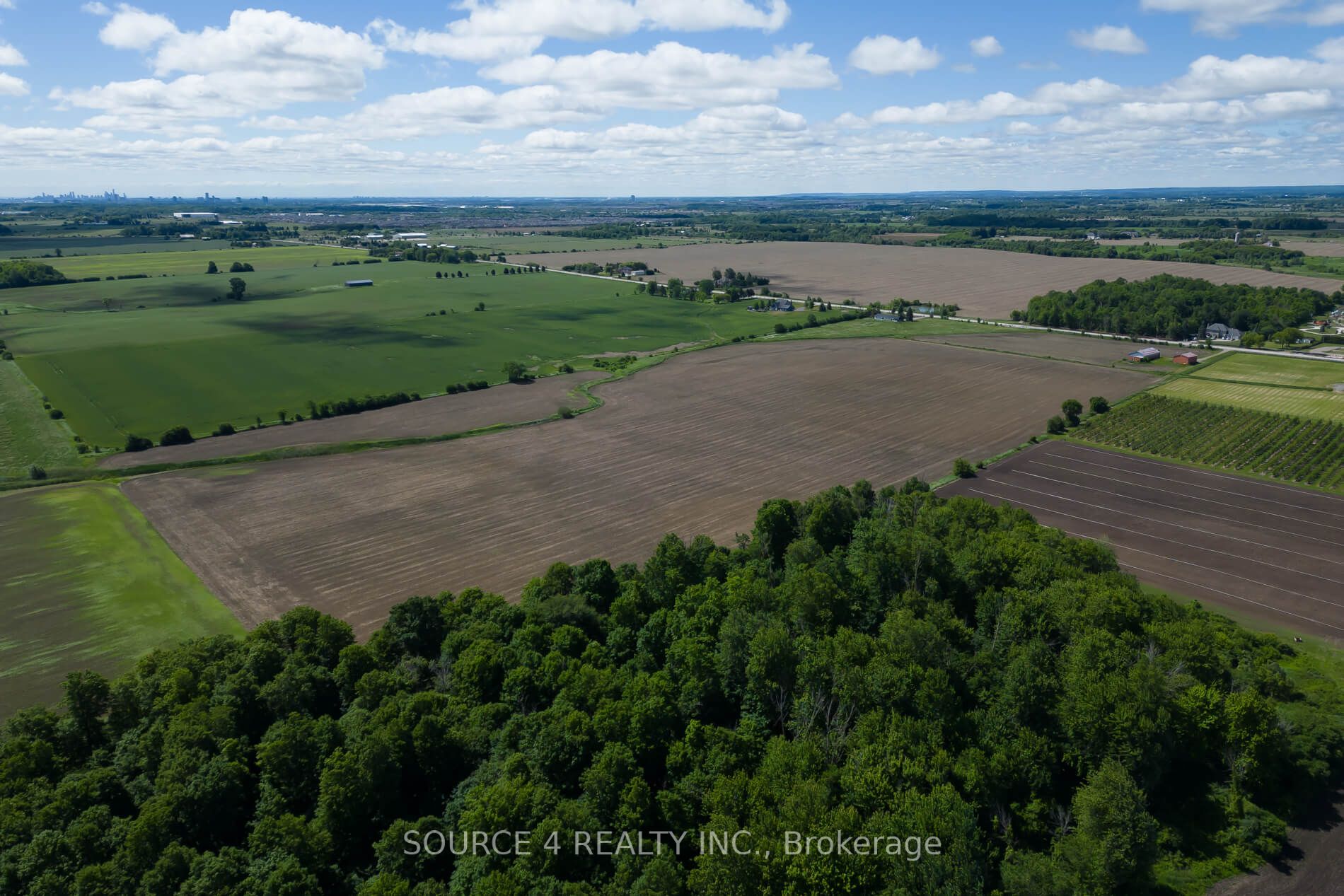 13535 Heart Lake Road Property Photo 6