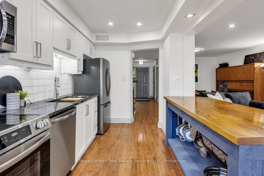 2314 Marine Drive 5 Property Photo 11