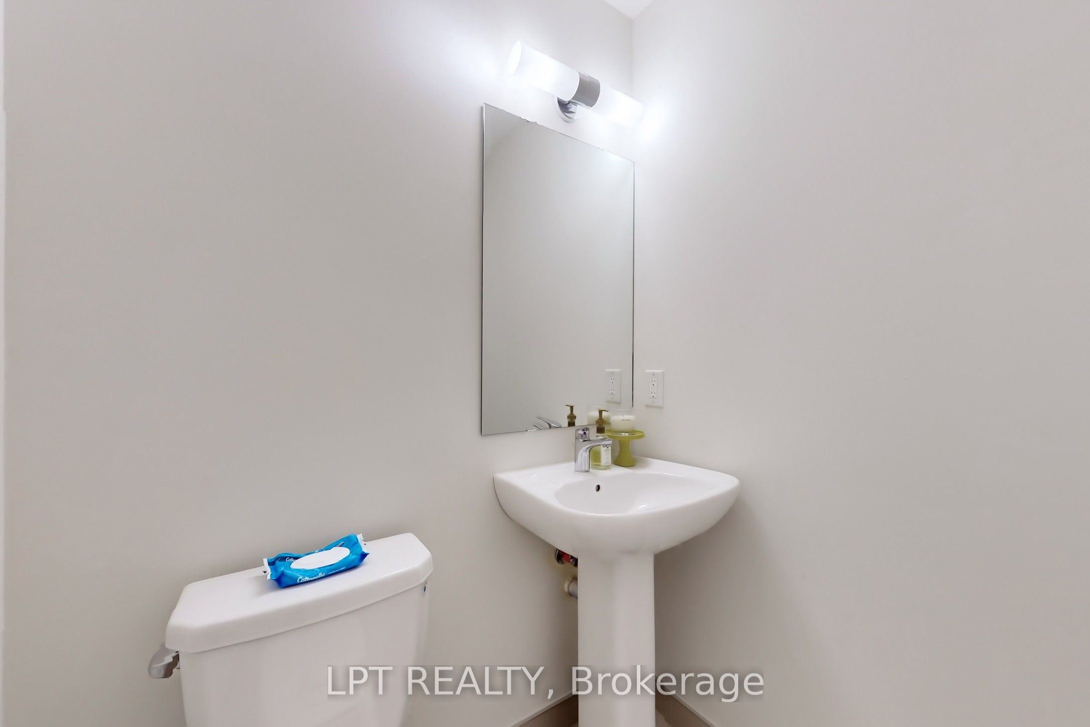 1180 Cawthra Road 110 Property Photo 19