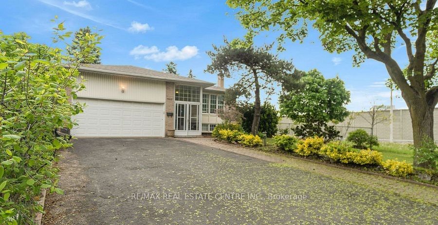 1011 Pearson Drive Property Photo 6