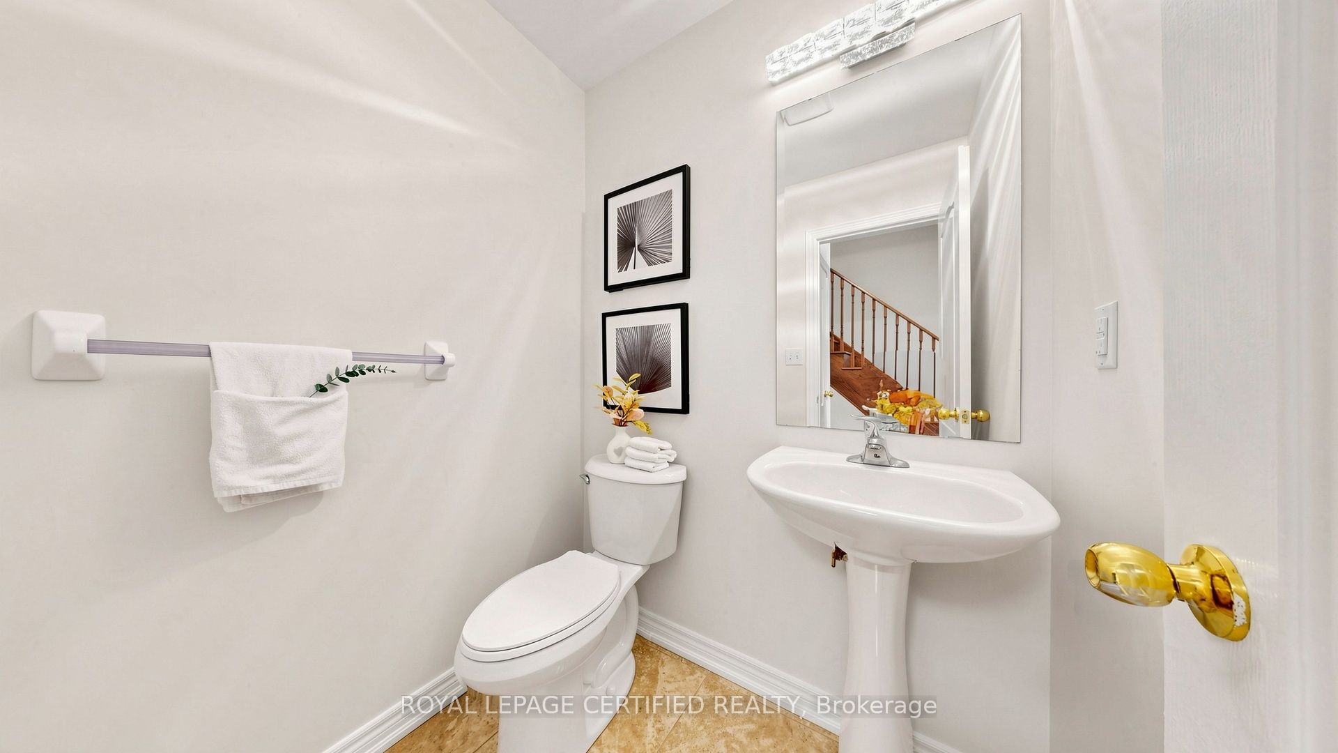 1380 Granrock Crescent Property Photo 20
