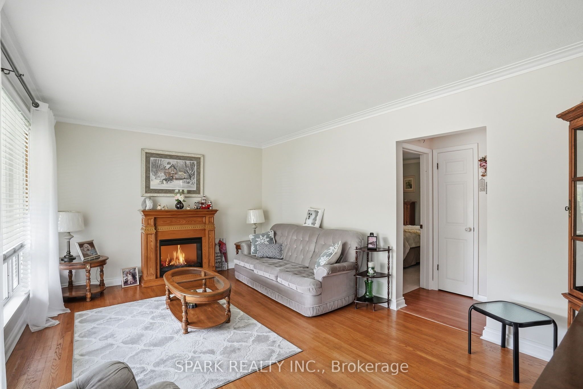 416 Delrex Boulevard Property Photo 6