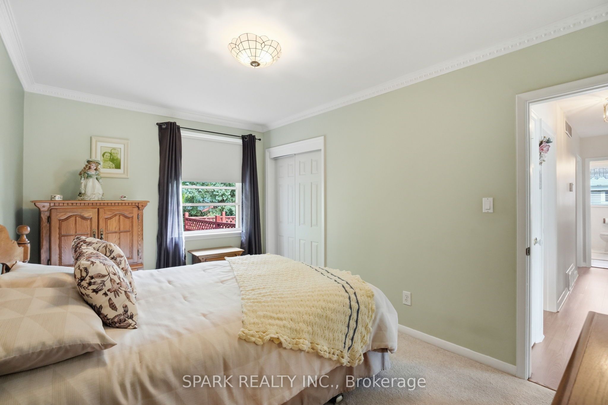 416 Delrex Boulevard Property Photo 13