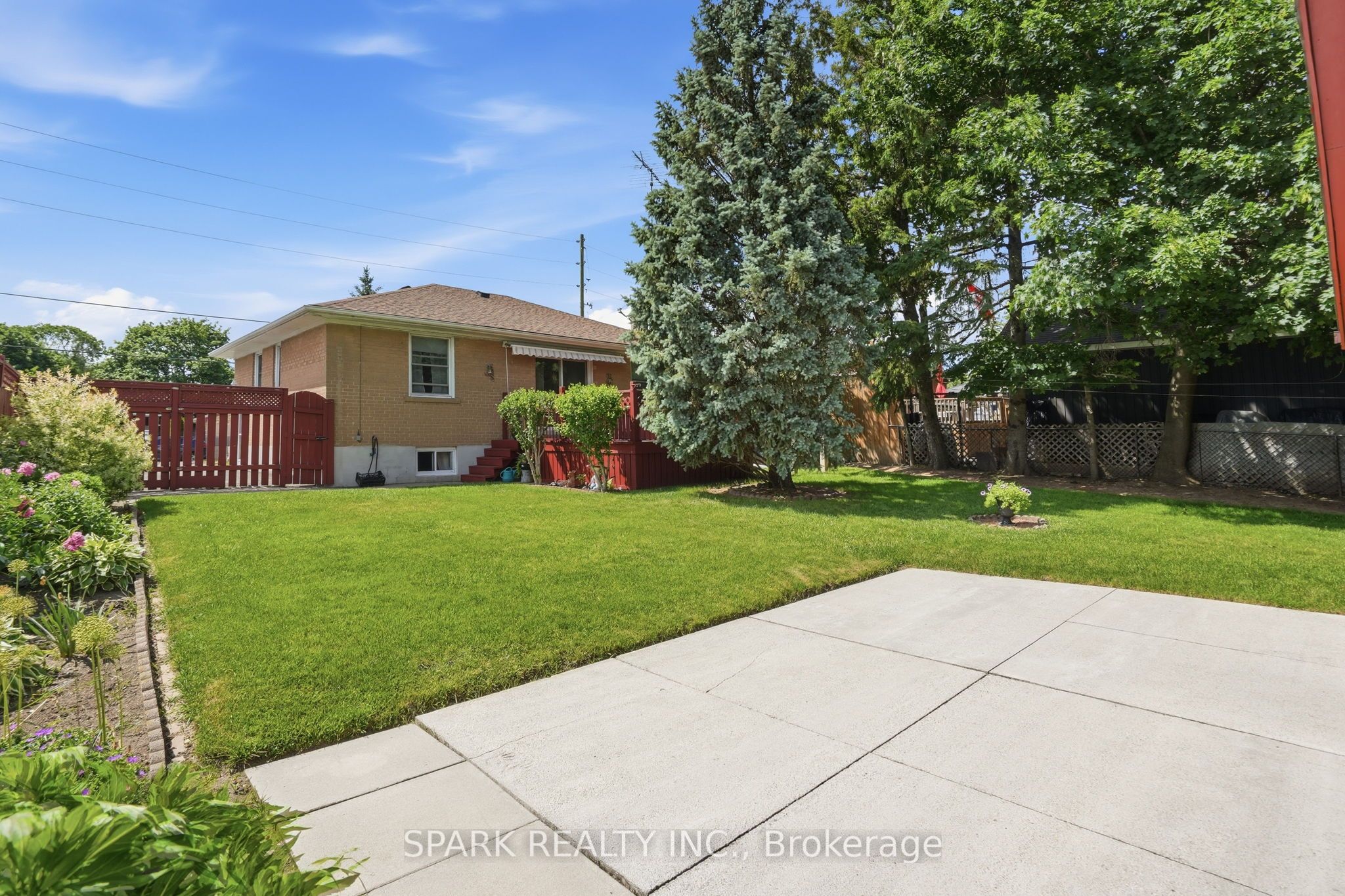 416 Delrex Boulevard Property Photo 28
