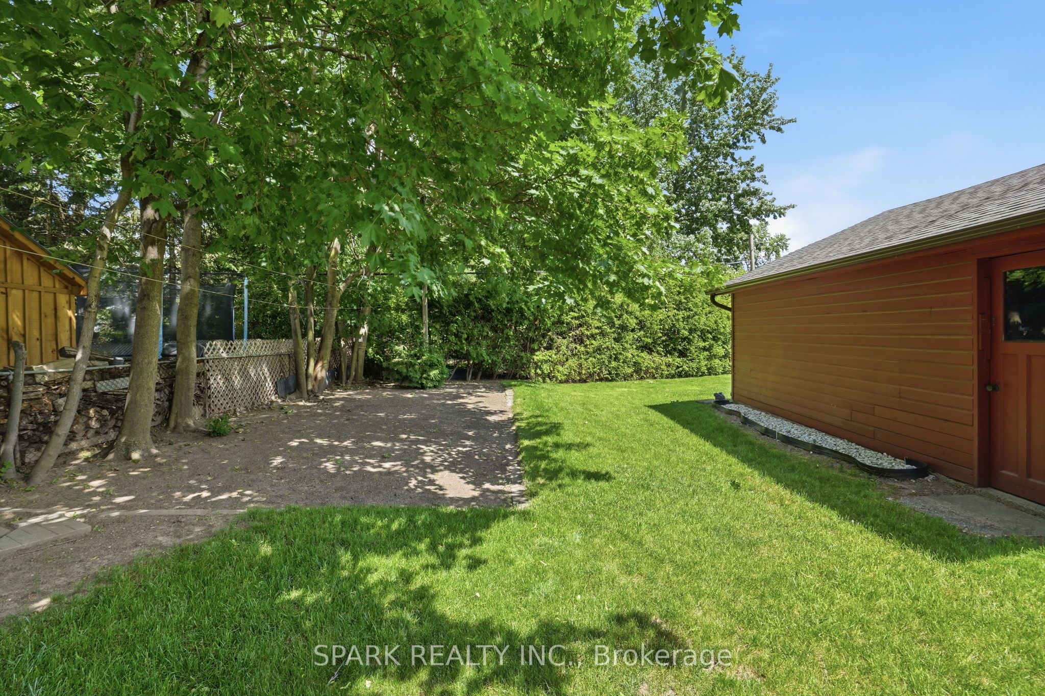 416 Delrex Boulevard Property Photo 36