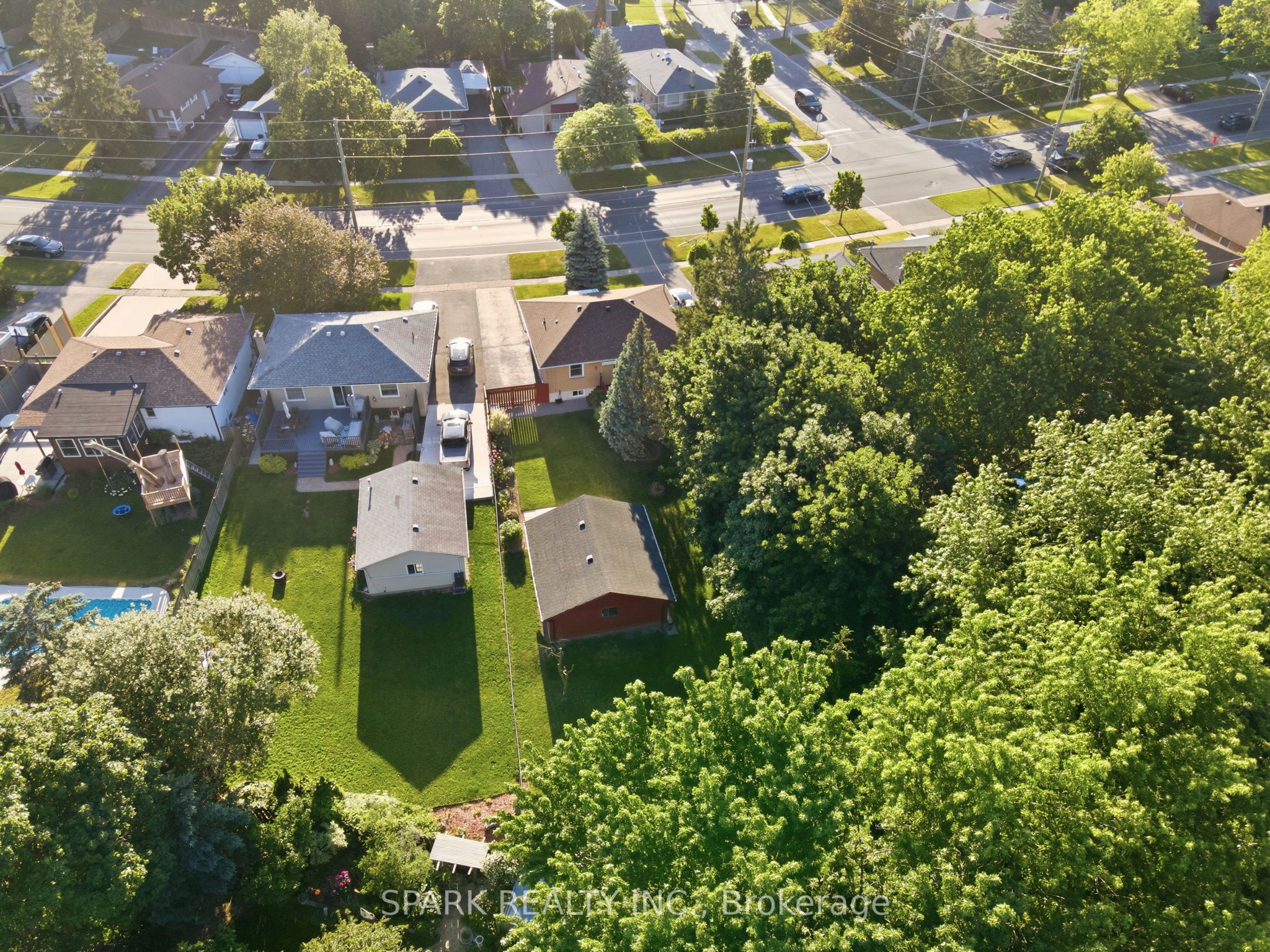 416 Delrex Boulevard Property Photo 46