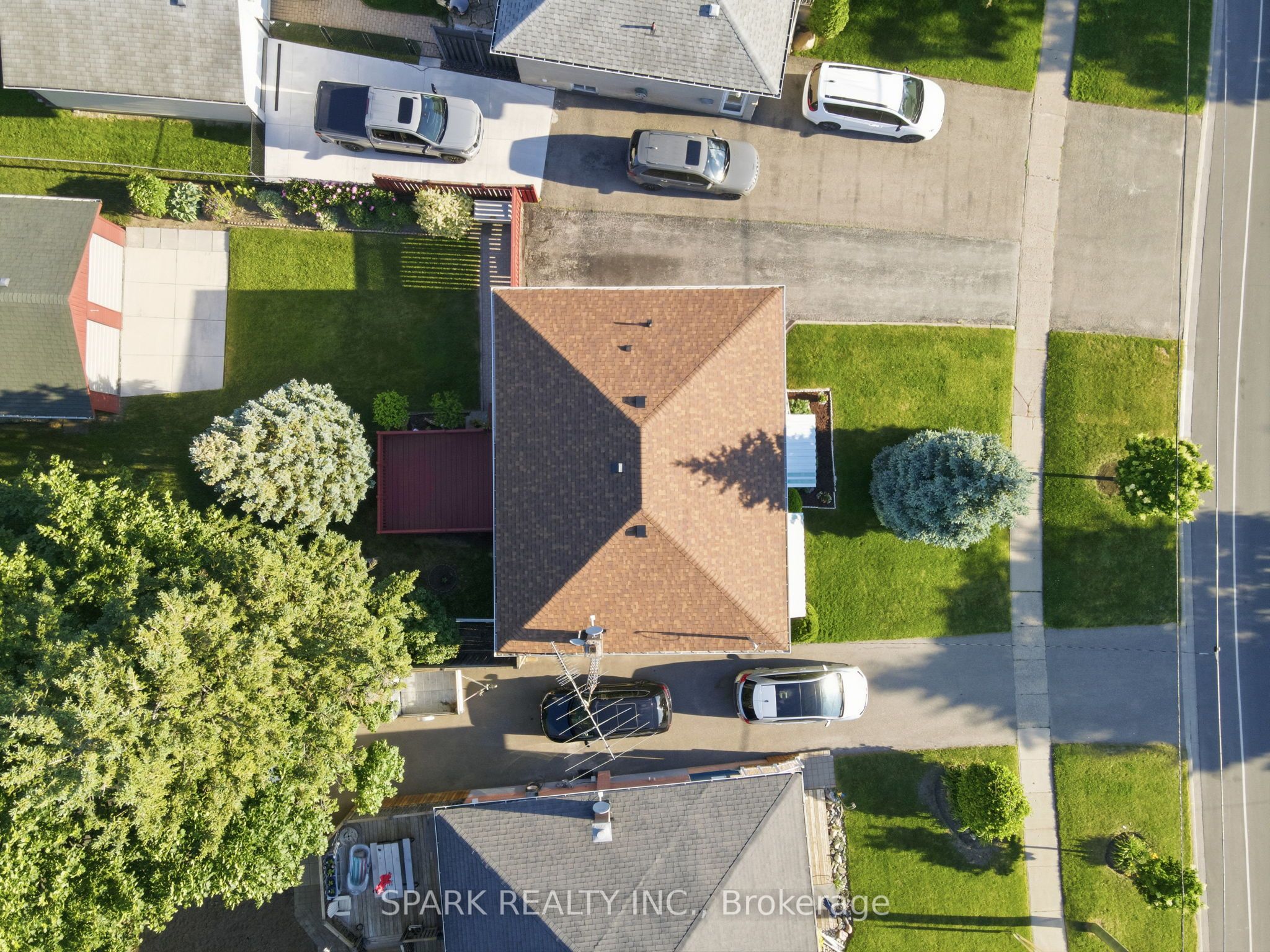 416 Delrex Boulevard Property Photo 48