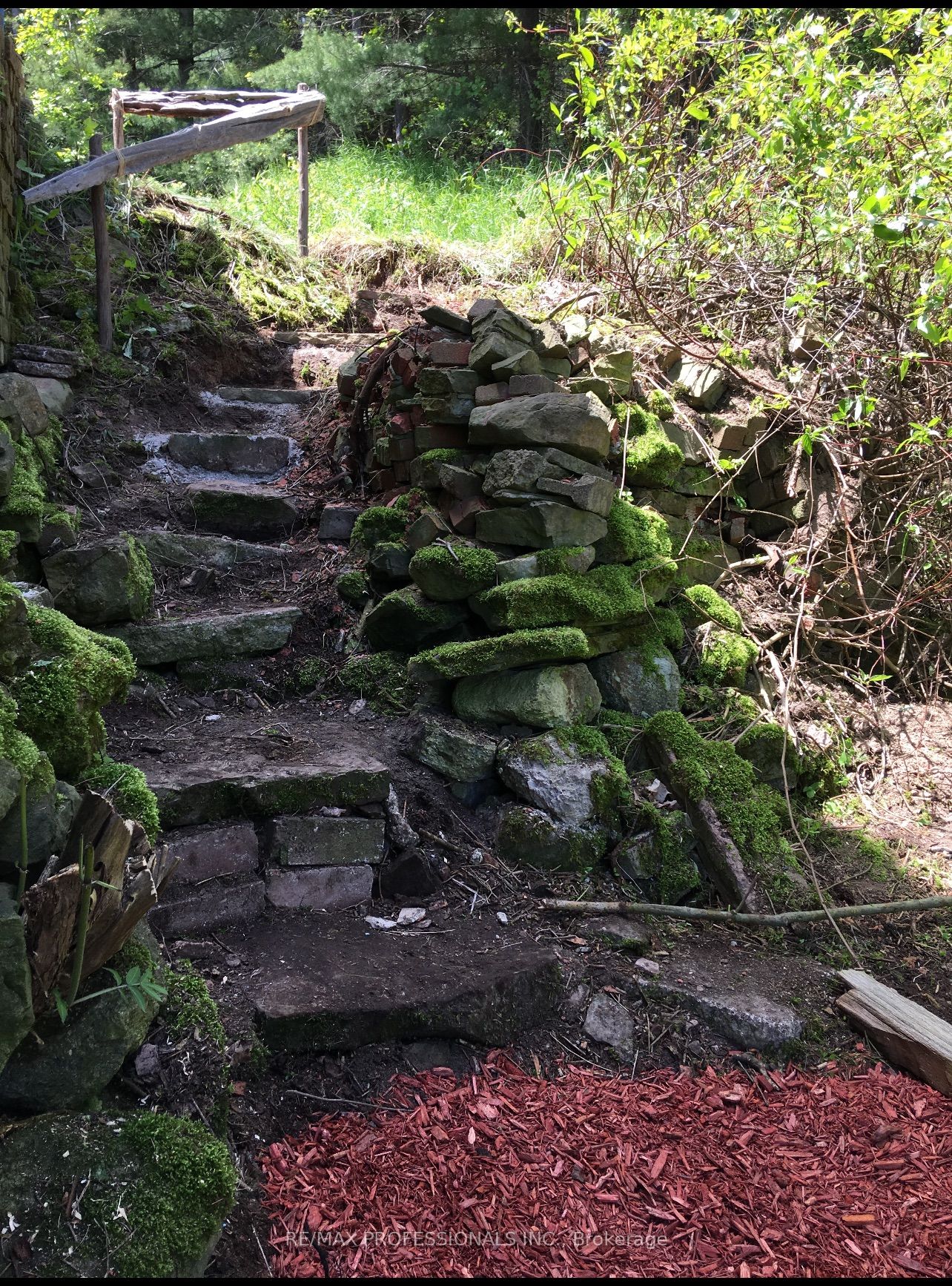 14070 Dublin Line Property Photo 27