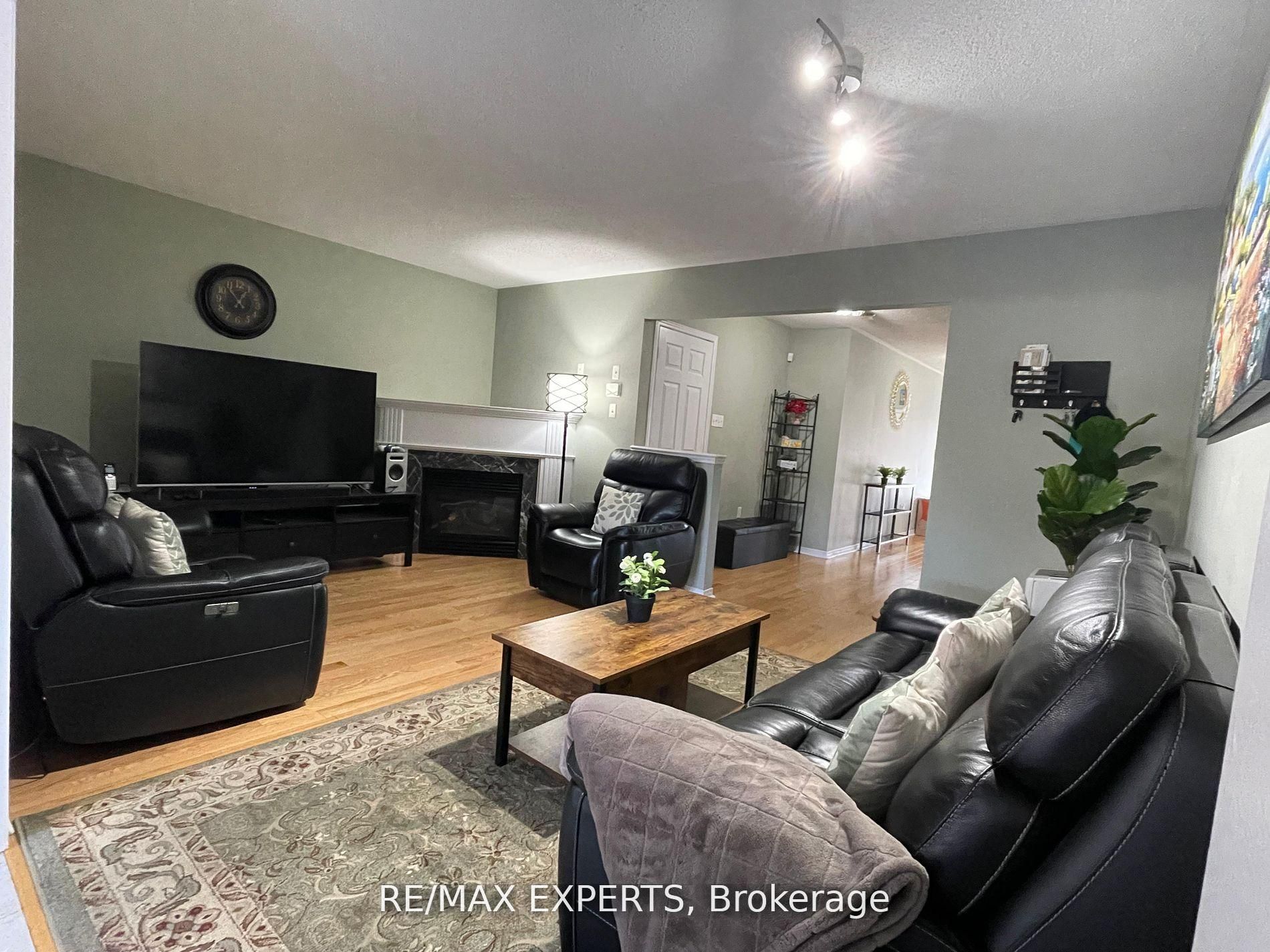 3769 Nightstar Drive Property Photo 4