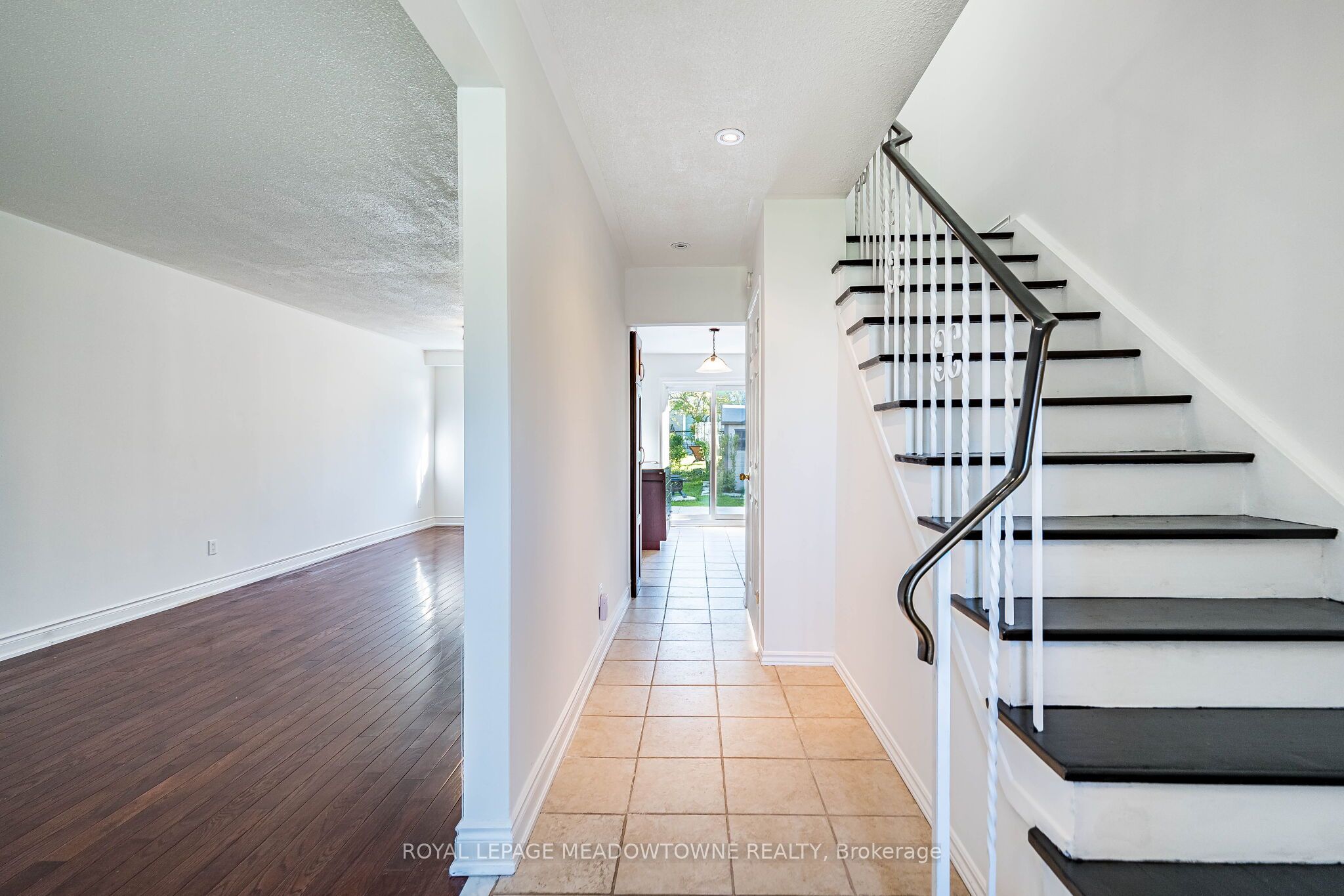 2155 Pashak Court Property Photo 5