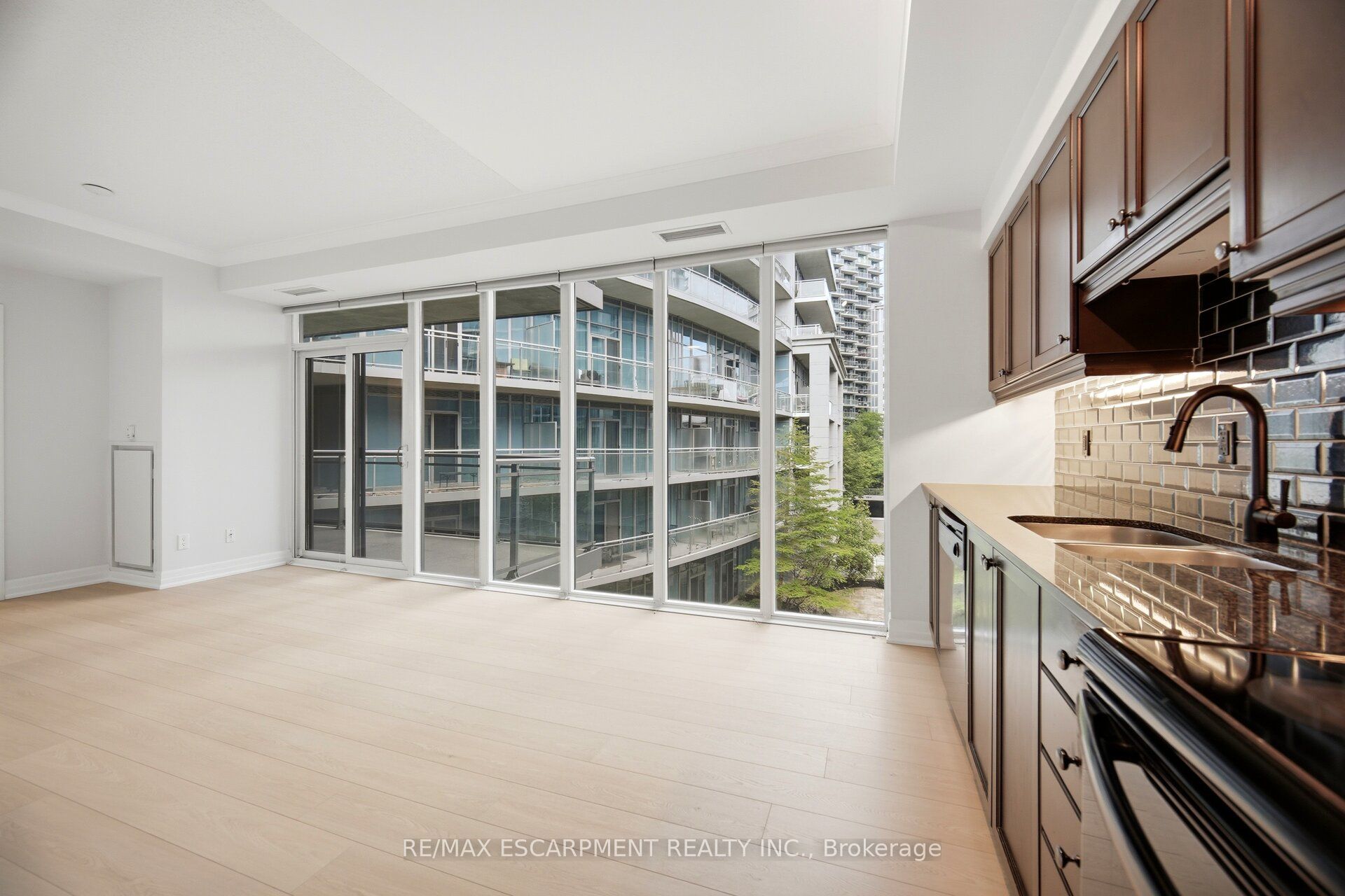 58 Marine Parade Drive 330 Property Photo 15