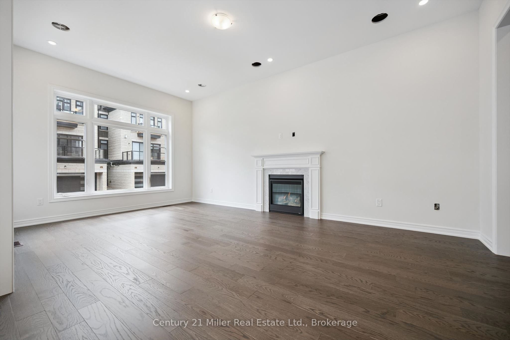 3262 Millicent Avenue Property Photo 9