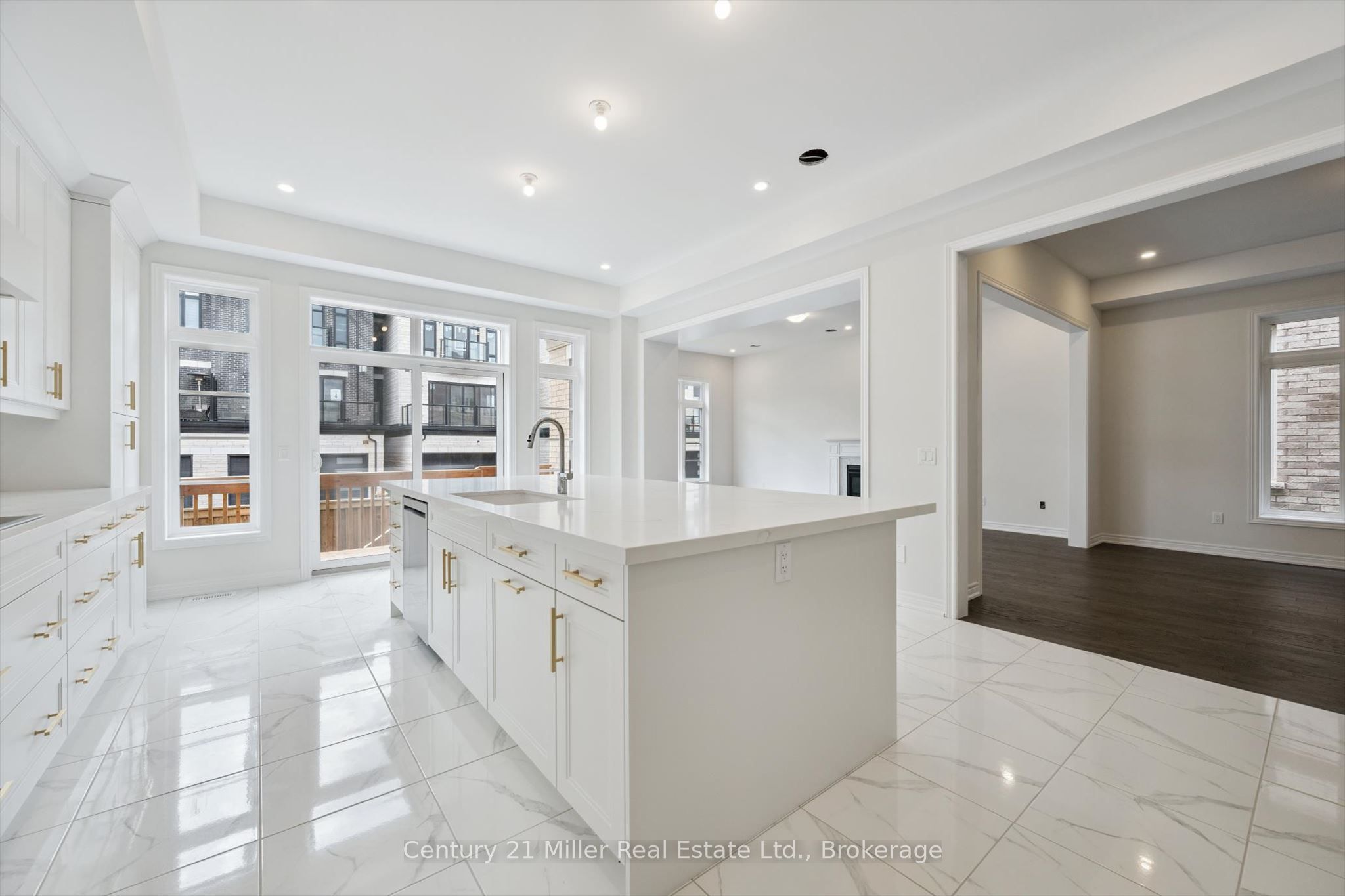 3262 Millicent Avenue Property Photo 15